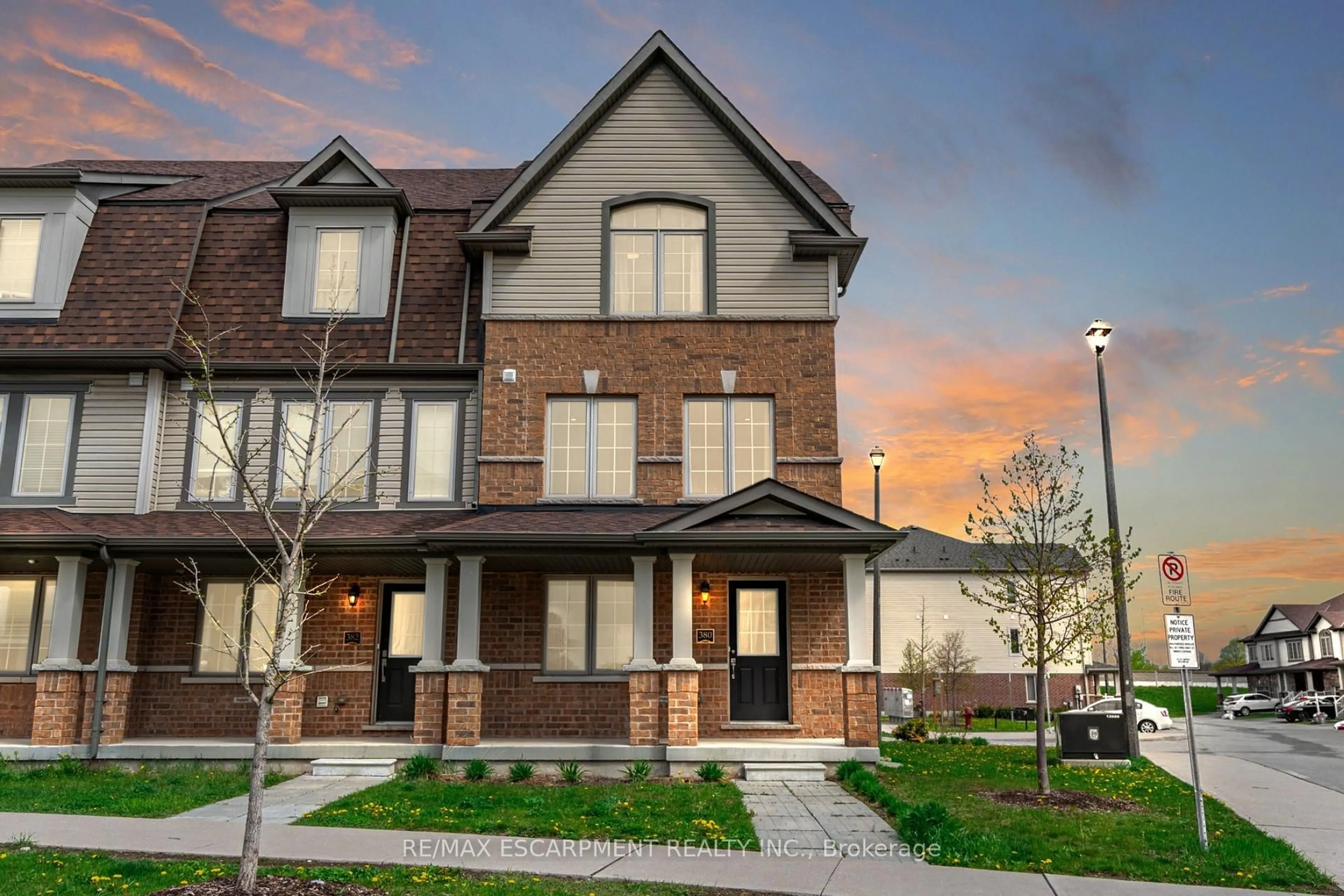 Home with brick exterior material, street for 380 Linden Dr, Cambridge Ontario N3H 0C6