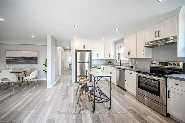 Additional property image - 379 East 19th St