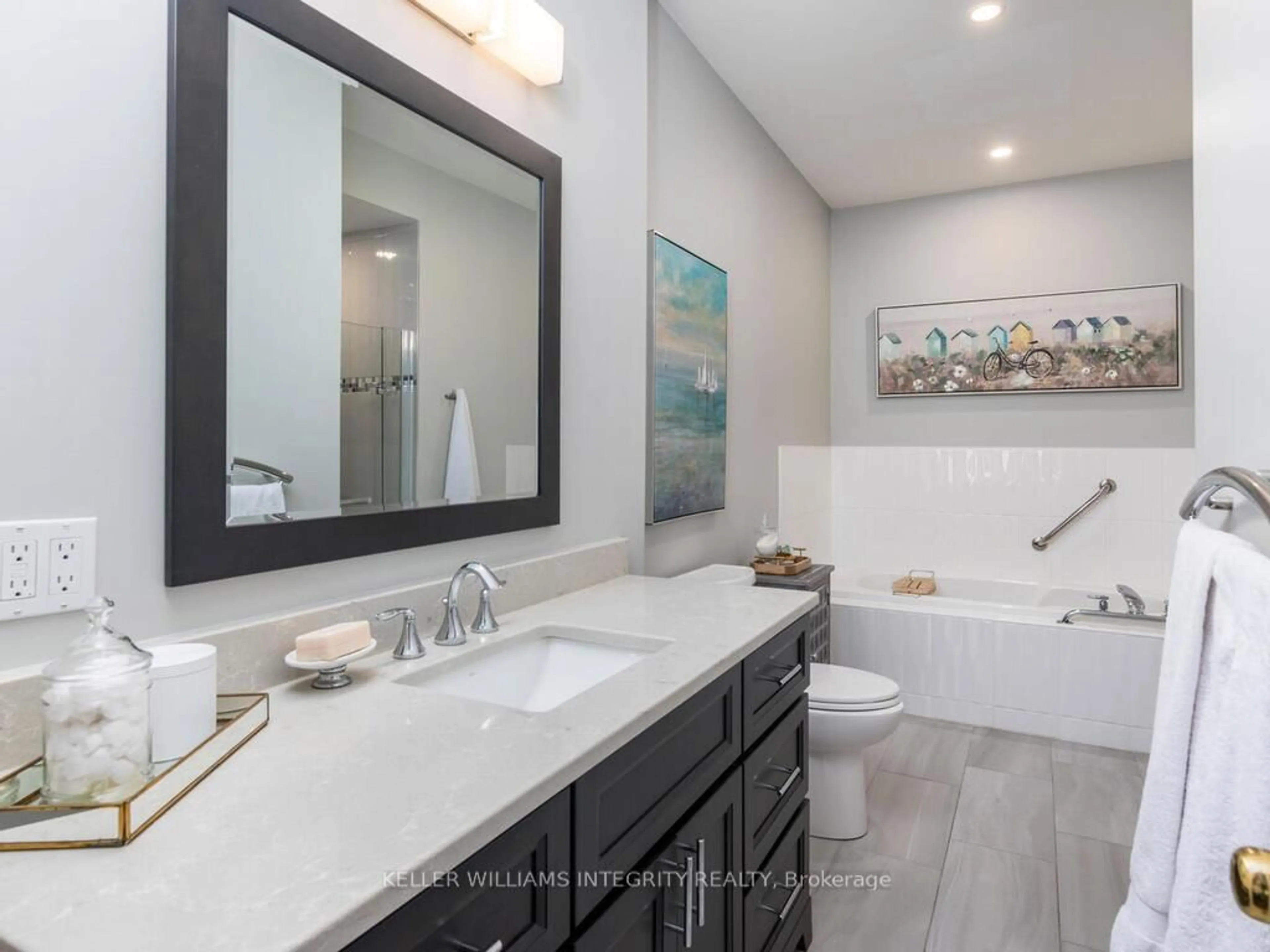 Contemporary bathroom, ceramic/tile floor for 27 Sawchuck Terr, Ottawa Ontario K2A 1H1
