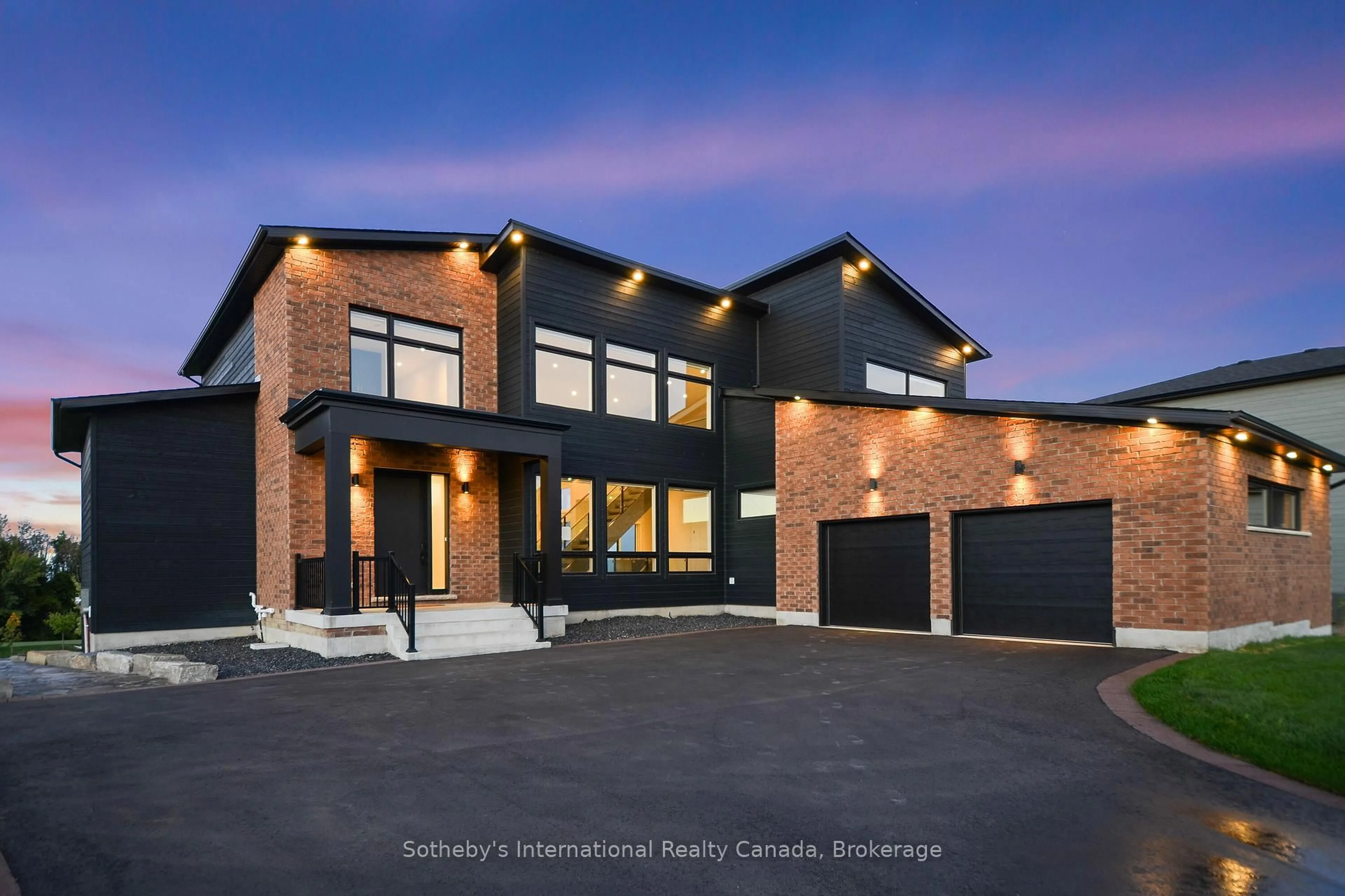 Home with brick exterior material, street for 101 Sladden Crt, Blue Mountains Ontario N0H 2P0