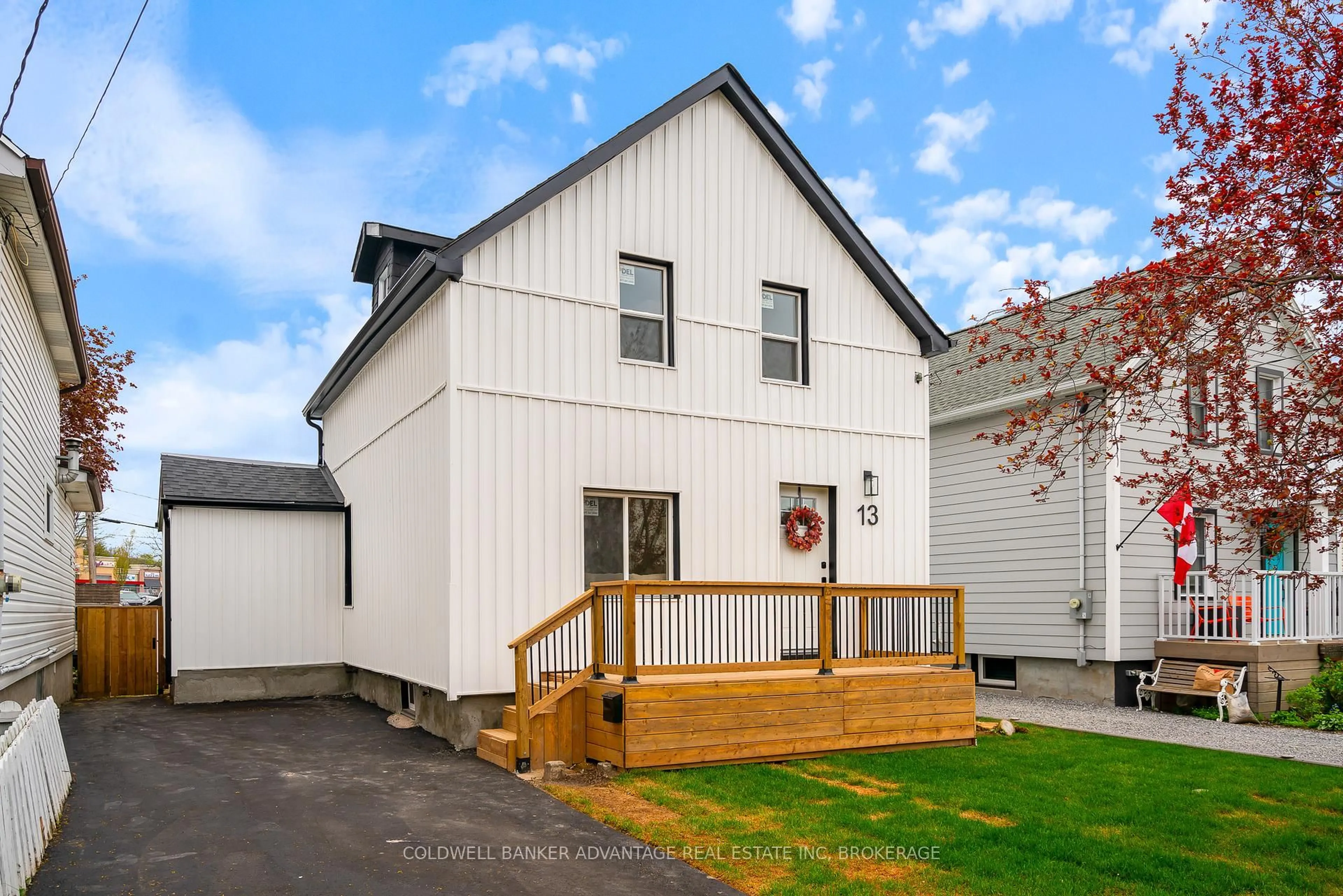 Home with vinyl exterior material, street for 13 Pinecrest Ave, St. Catharines Ontario L2T 1C6