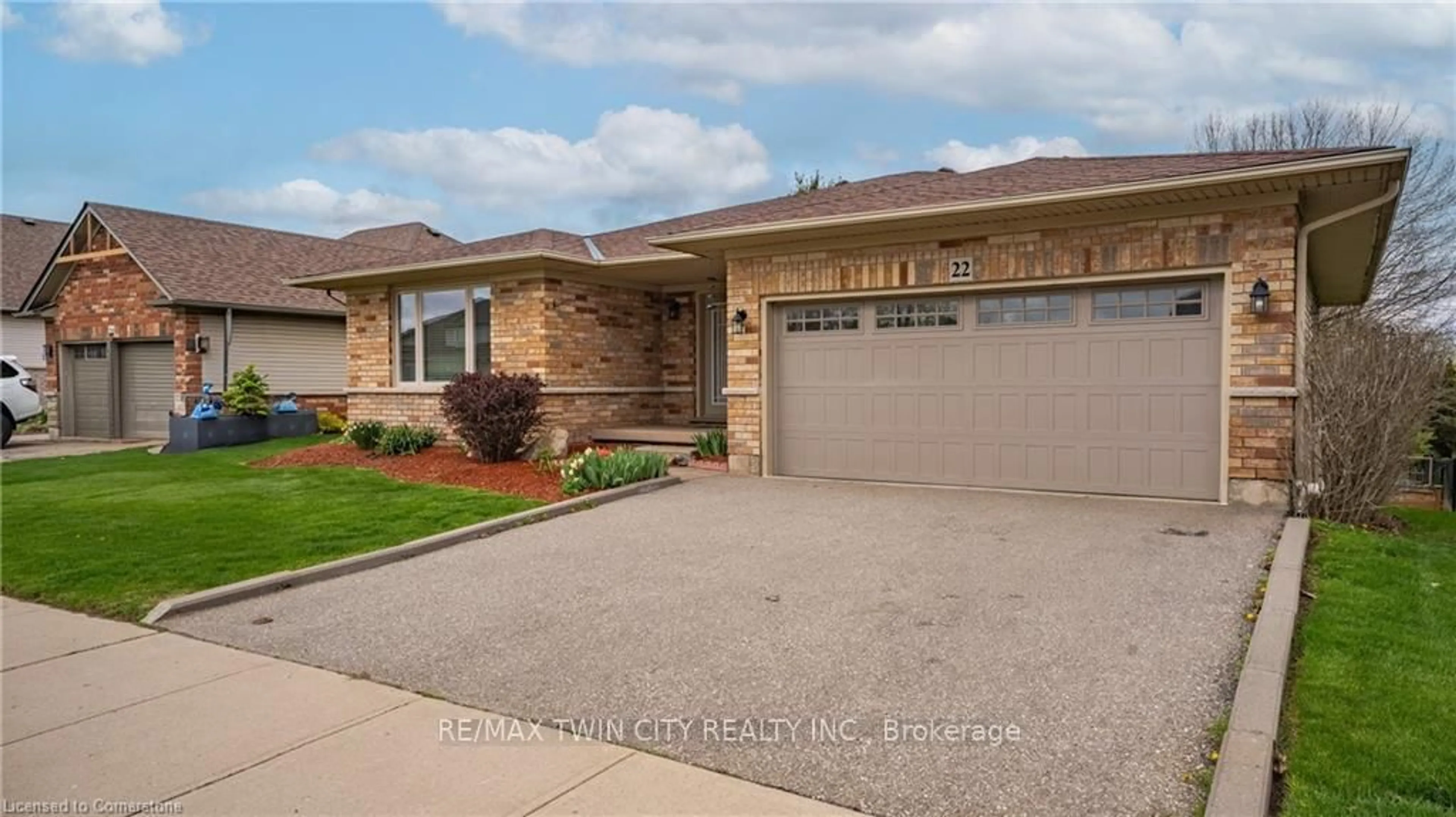 Home with brick exterior material, street for 22 Cobblestone Dr, Brant Ontario N3L 4G1