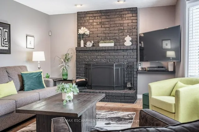 Additional property image - 14 Twin Crt