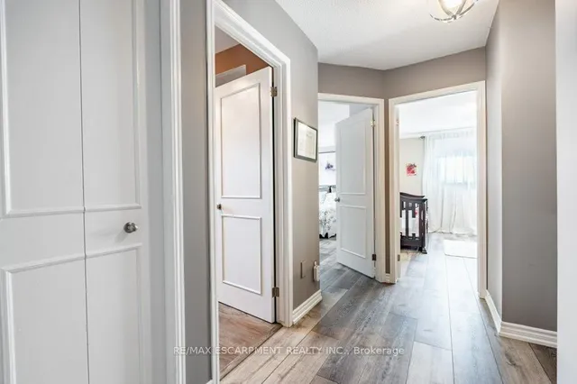 Additional property image - 14 Twin Crt