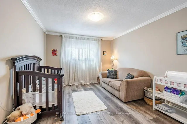 Additional property image - 14 Twin Crt