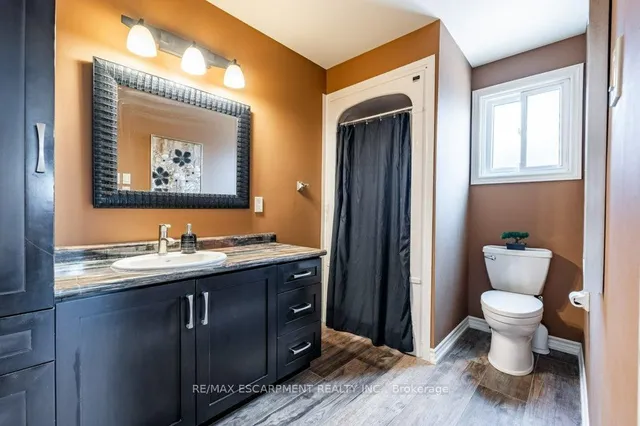 Additional property image - 14 Twin Crt