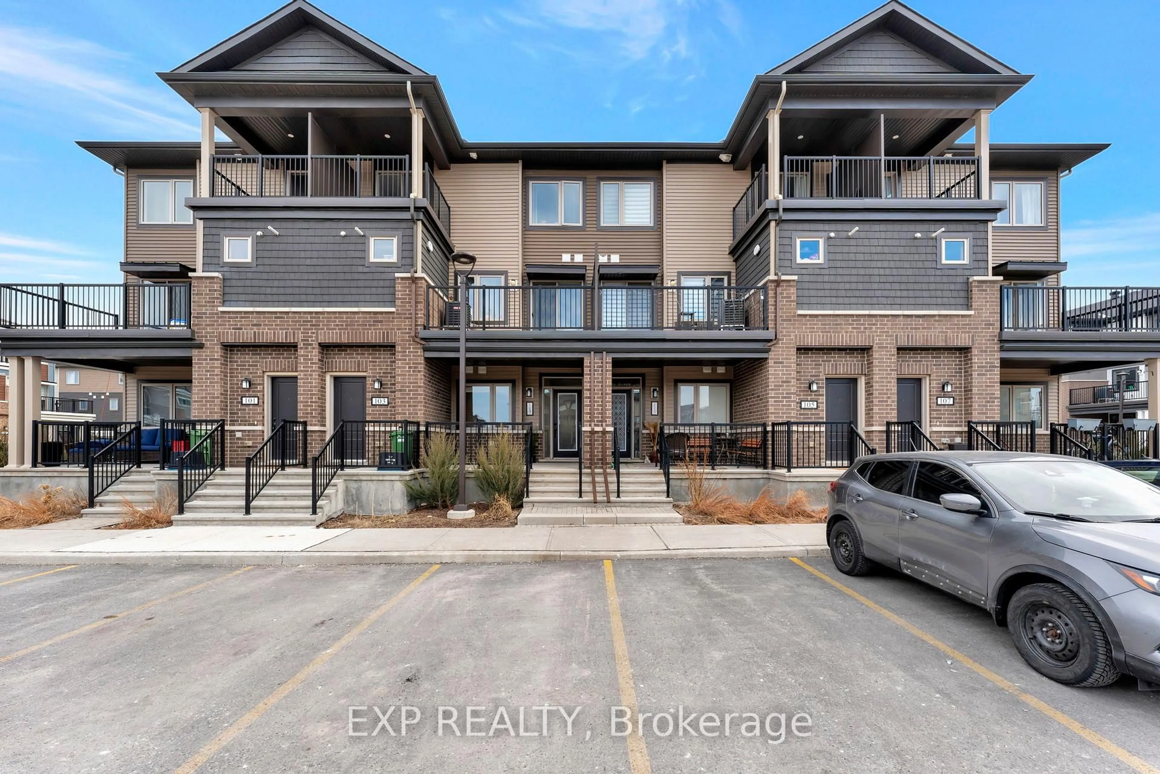 A pic from outside/outdoor area/front of a property/back of a property/a pic from drone, unknown for 117 Pilot Private, Ottawa Ontario K2V 0S4