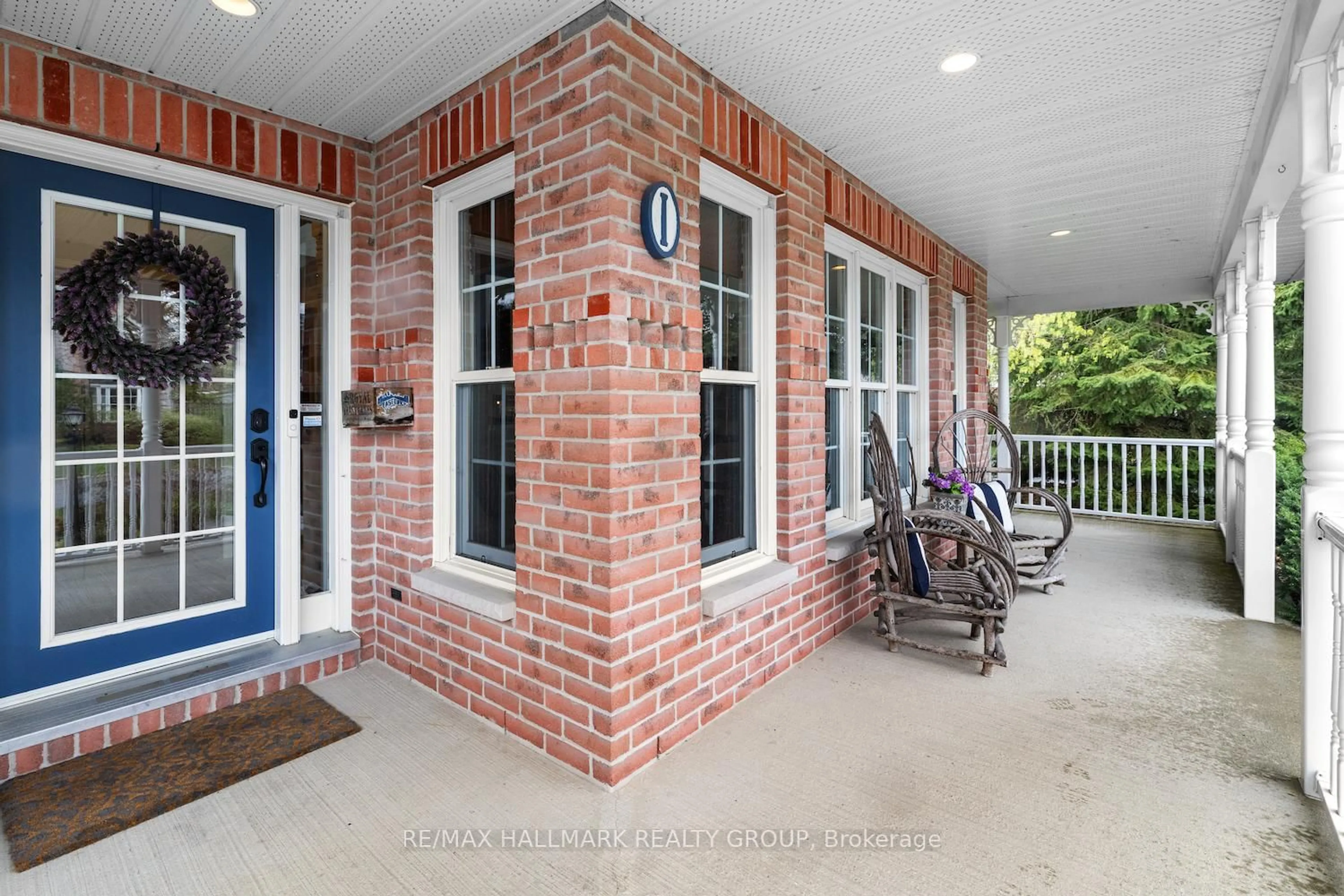 Home with brick exterior material, unknown for 1 Crantham Cres, Ottawa Ontario K2S 1R2