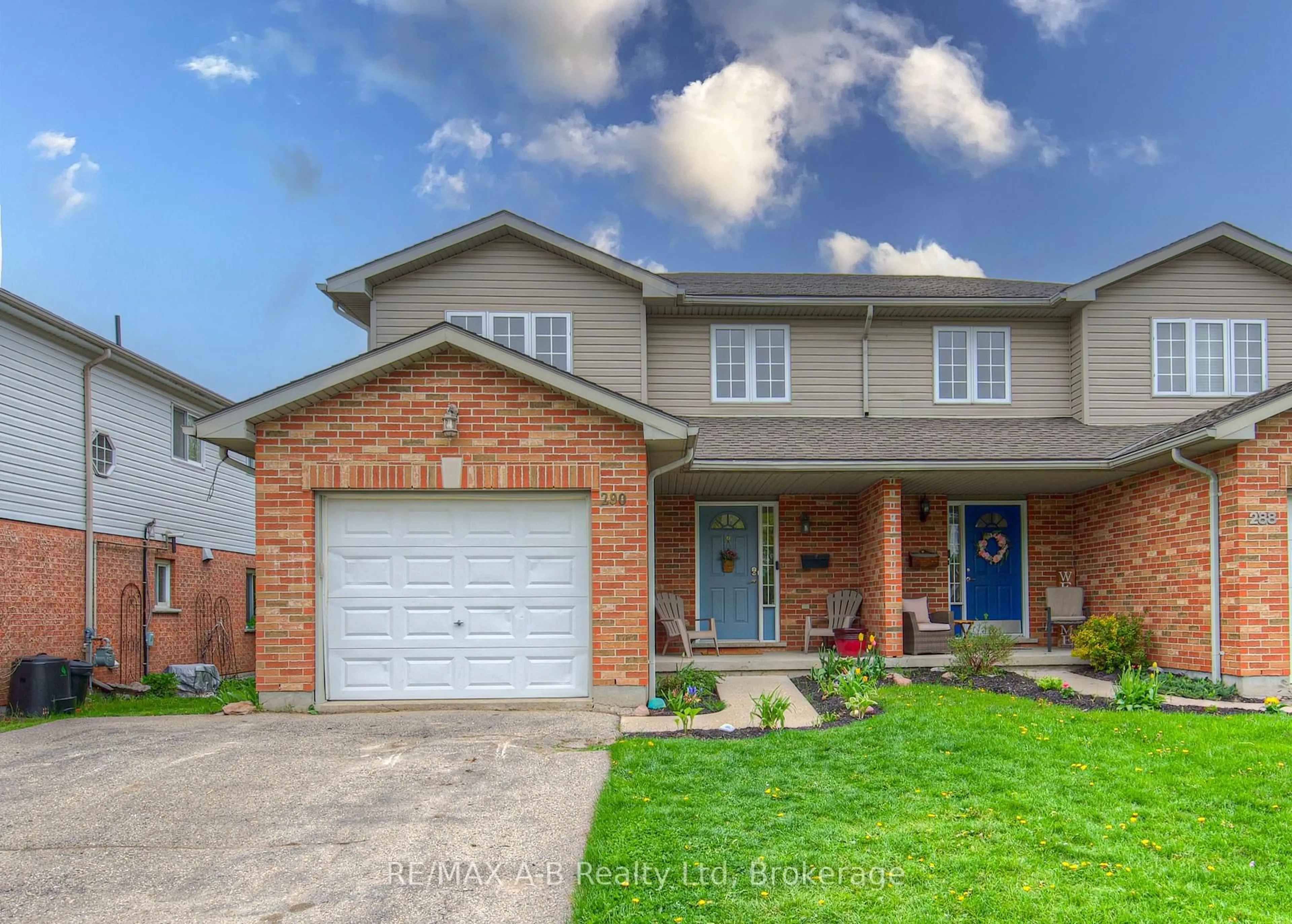 Home with brick exterior material, street for 290 Norman St, Stratford Ontario N5A 7Y3