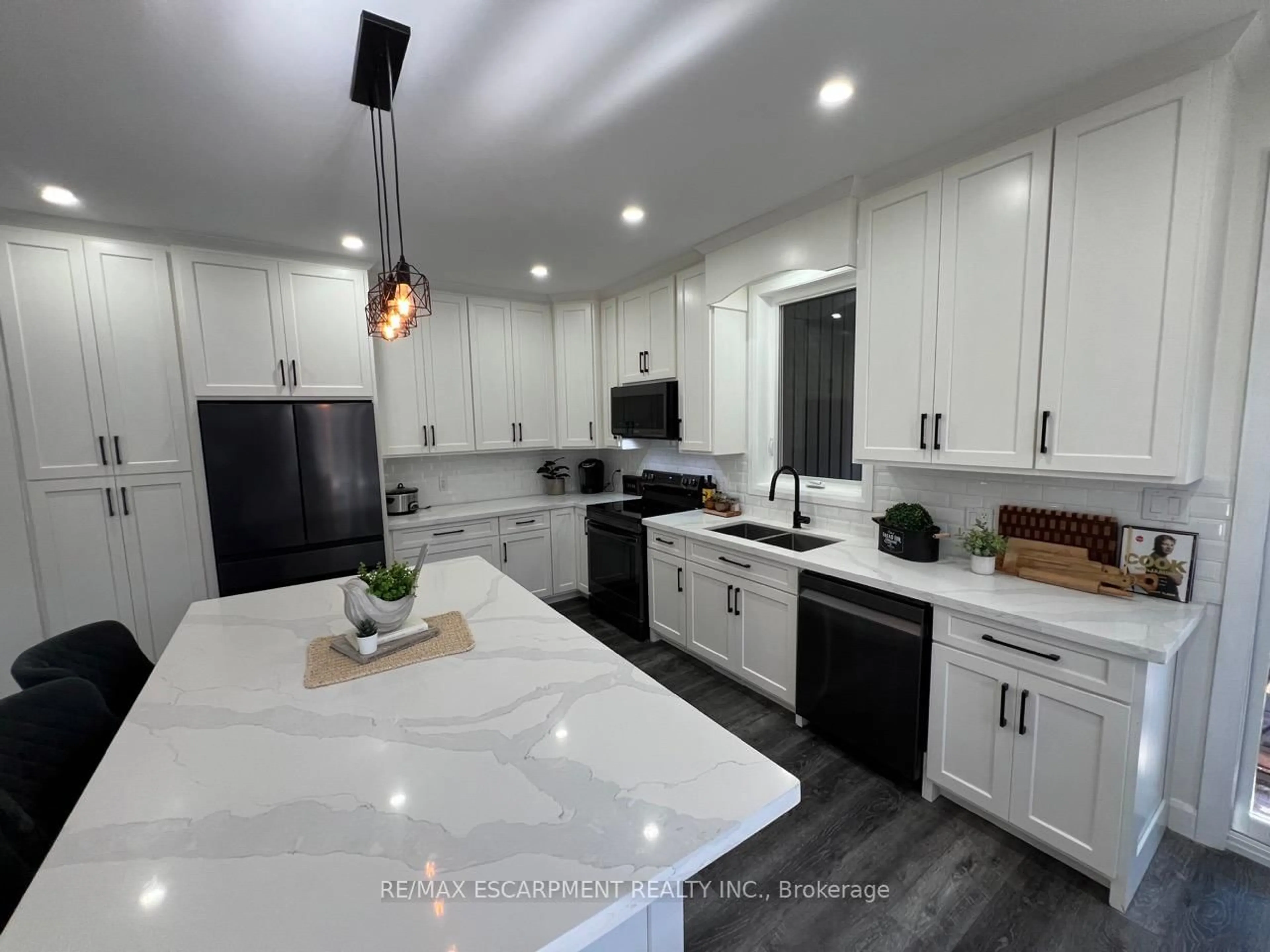 Open concept kitchen, ceramic/tile floor for 12407 County Road 503 N/A, Highlands East Ontario K0L 2Y0