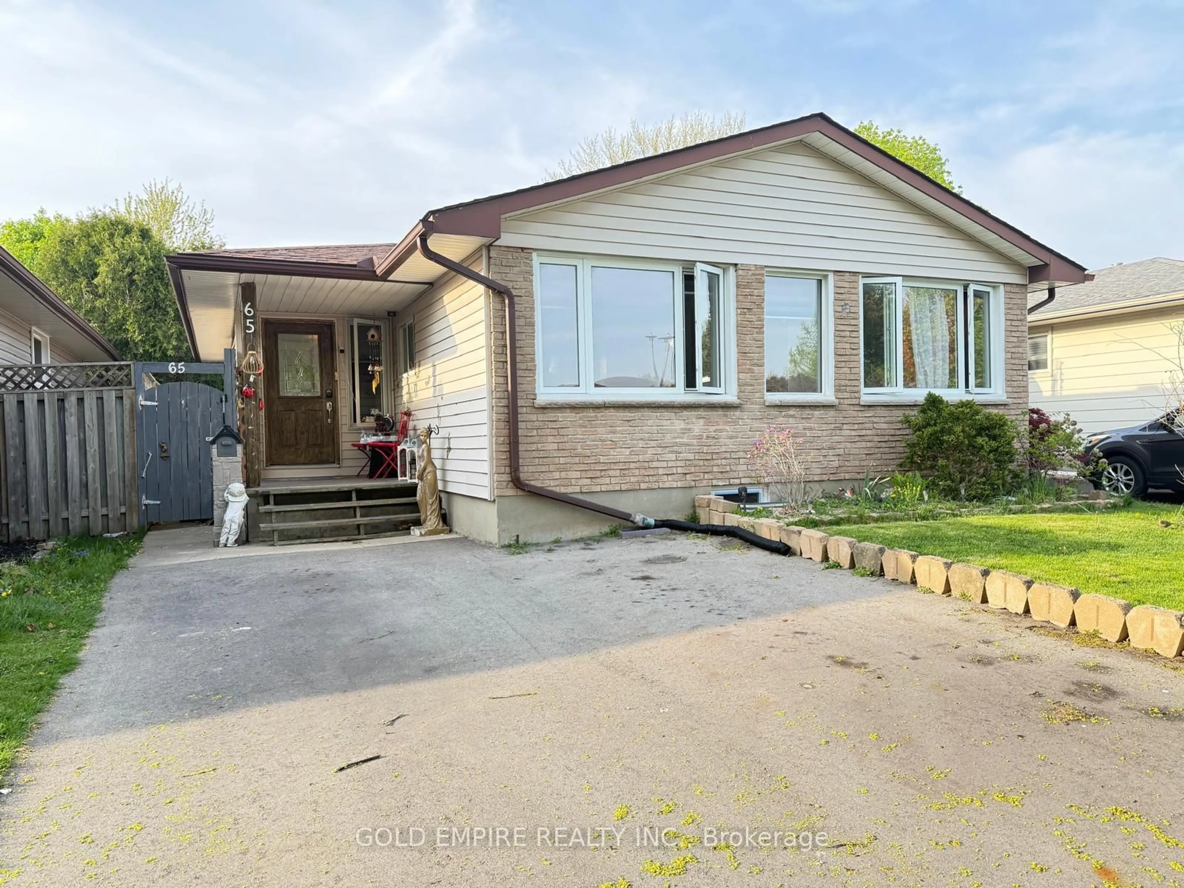Home with brick exterior material, street for 65 FENNELL Cres, London South Ontario N6E 2E2