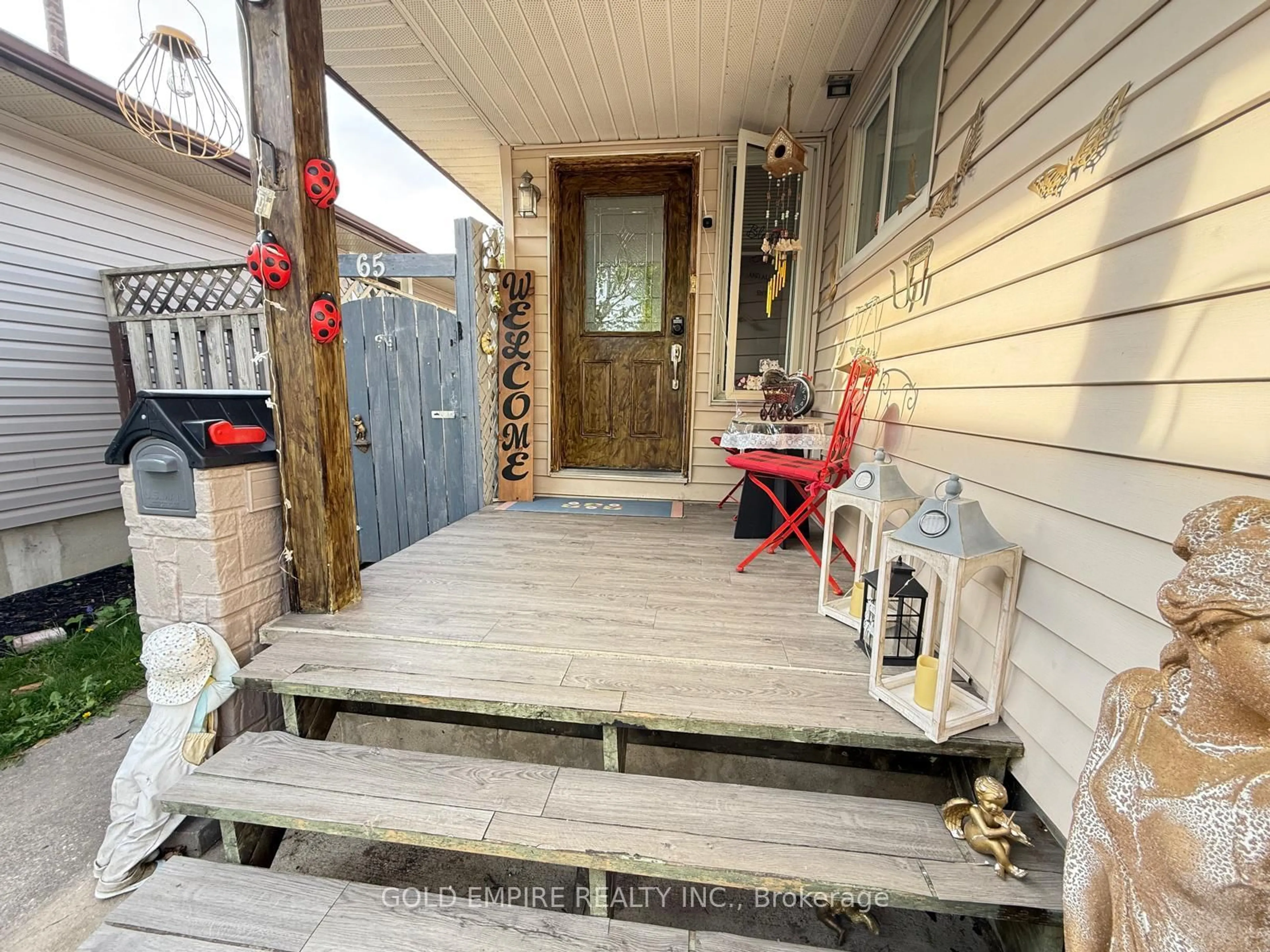 Unknown for 65 FENNELL Cres, London South Ontario N6E 2E2