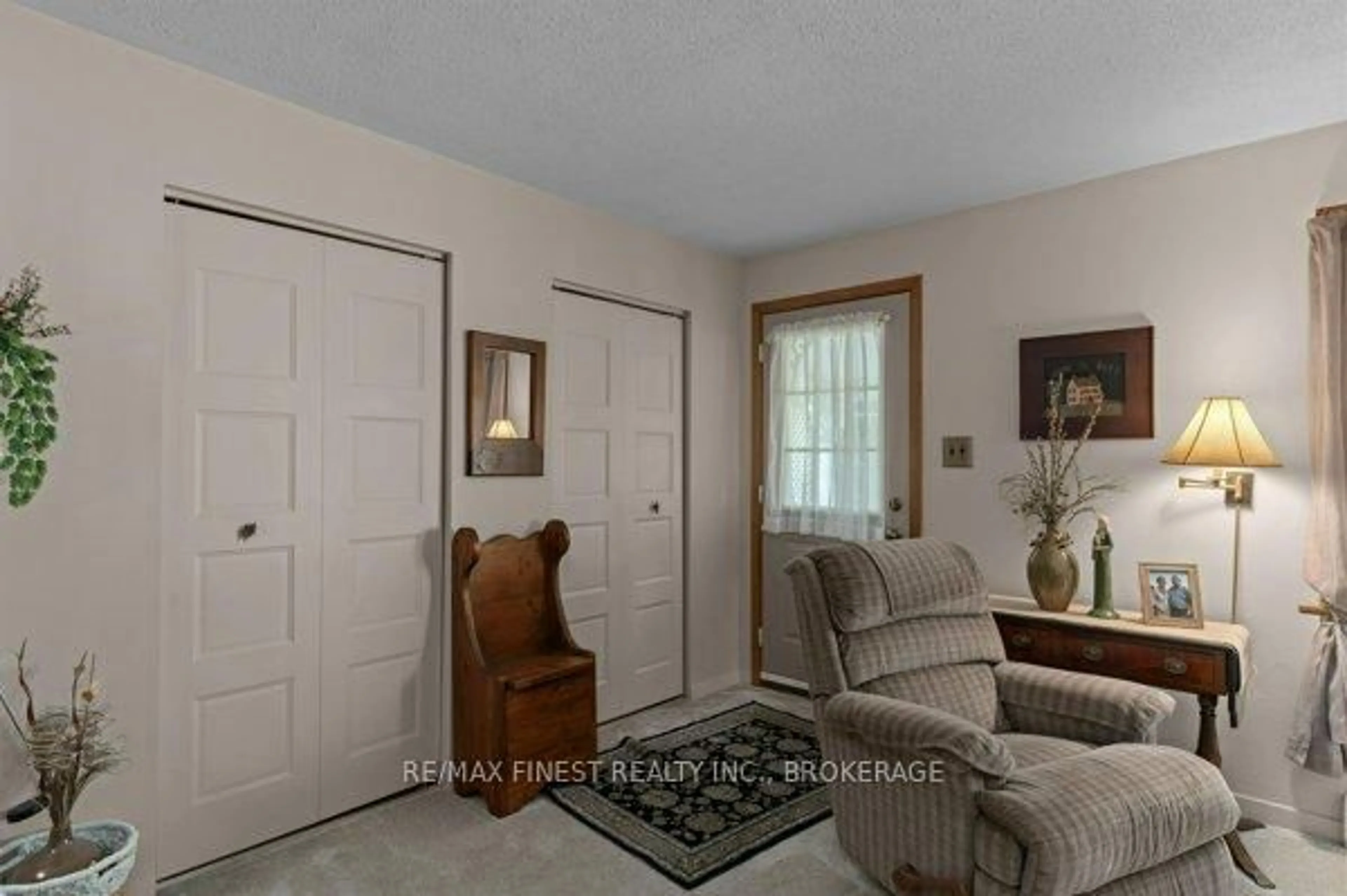 Living room with furniture, unknown for 477 Stone Street N N/A, Gananoque Ontario K7G 1Z1