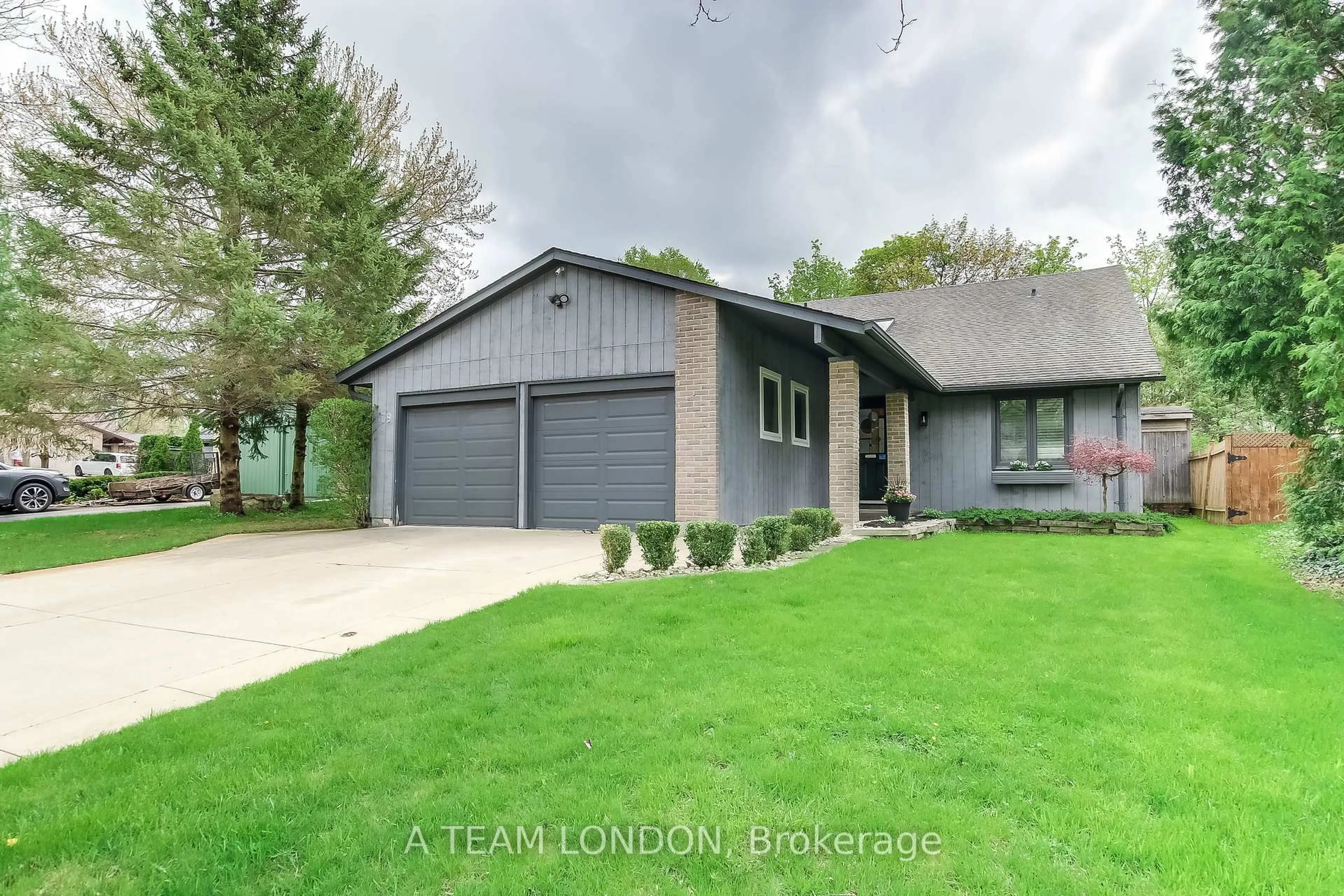 Home with brick exterior material, street for 79 Yardley Wood Rd, London North Ontario N6G 2H9