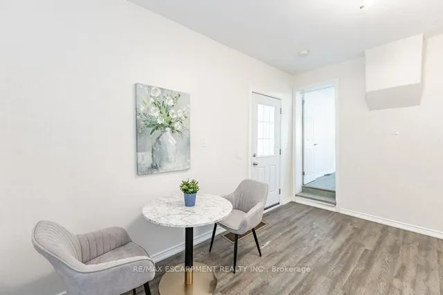 Additional property image - 196 Picton St