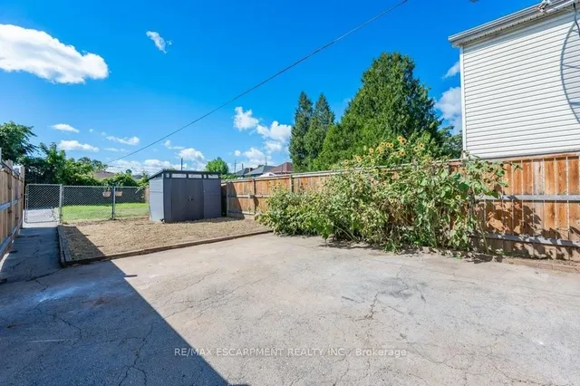 Additional property image - 196 Picton St