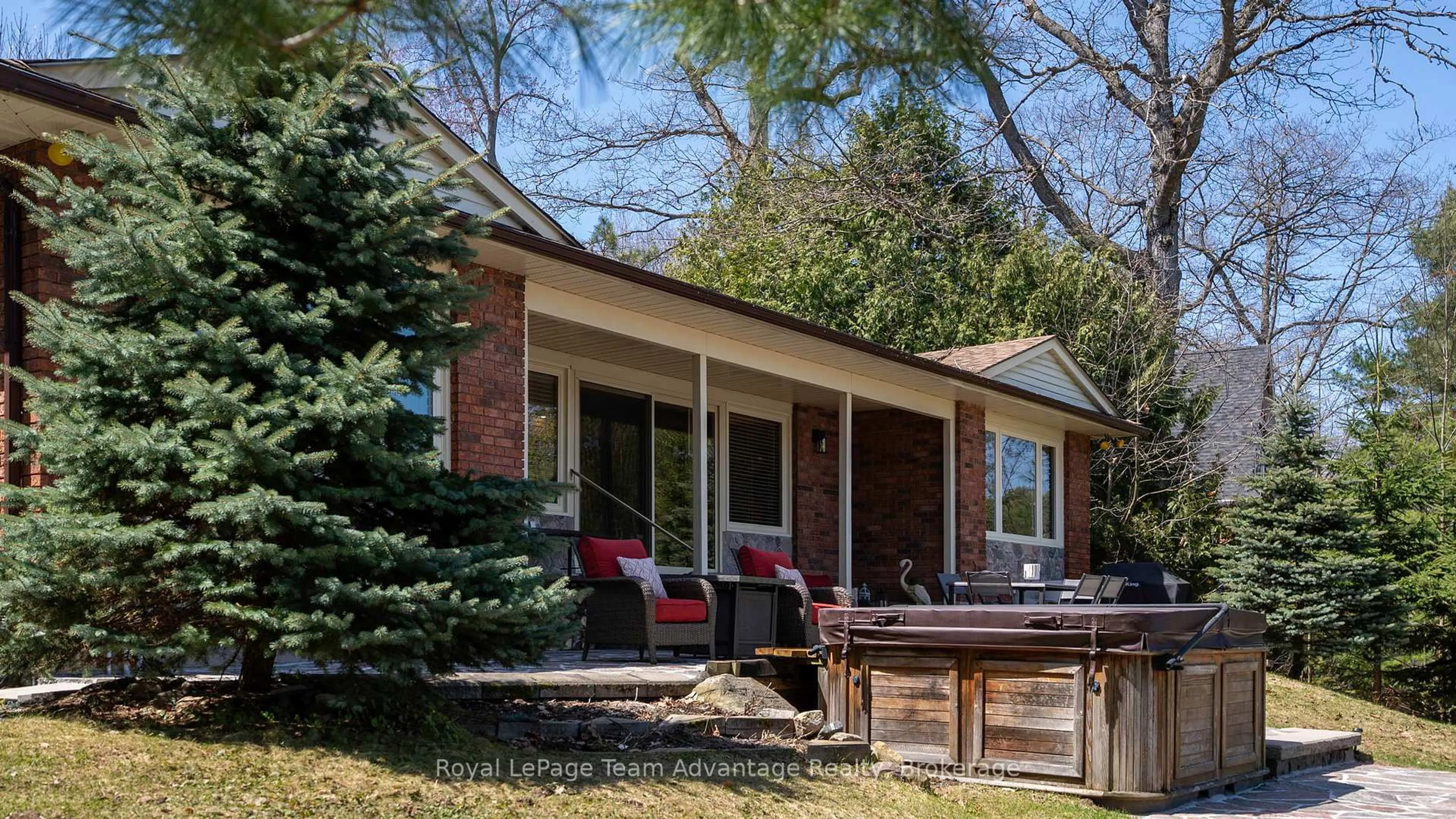 Home with brick exterior material, street for 18 Pine Valley Dr, Carling Ontario P0G 1G0