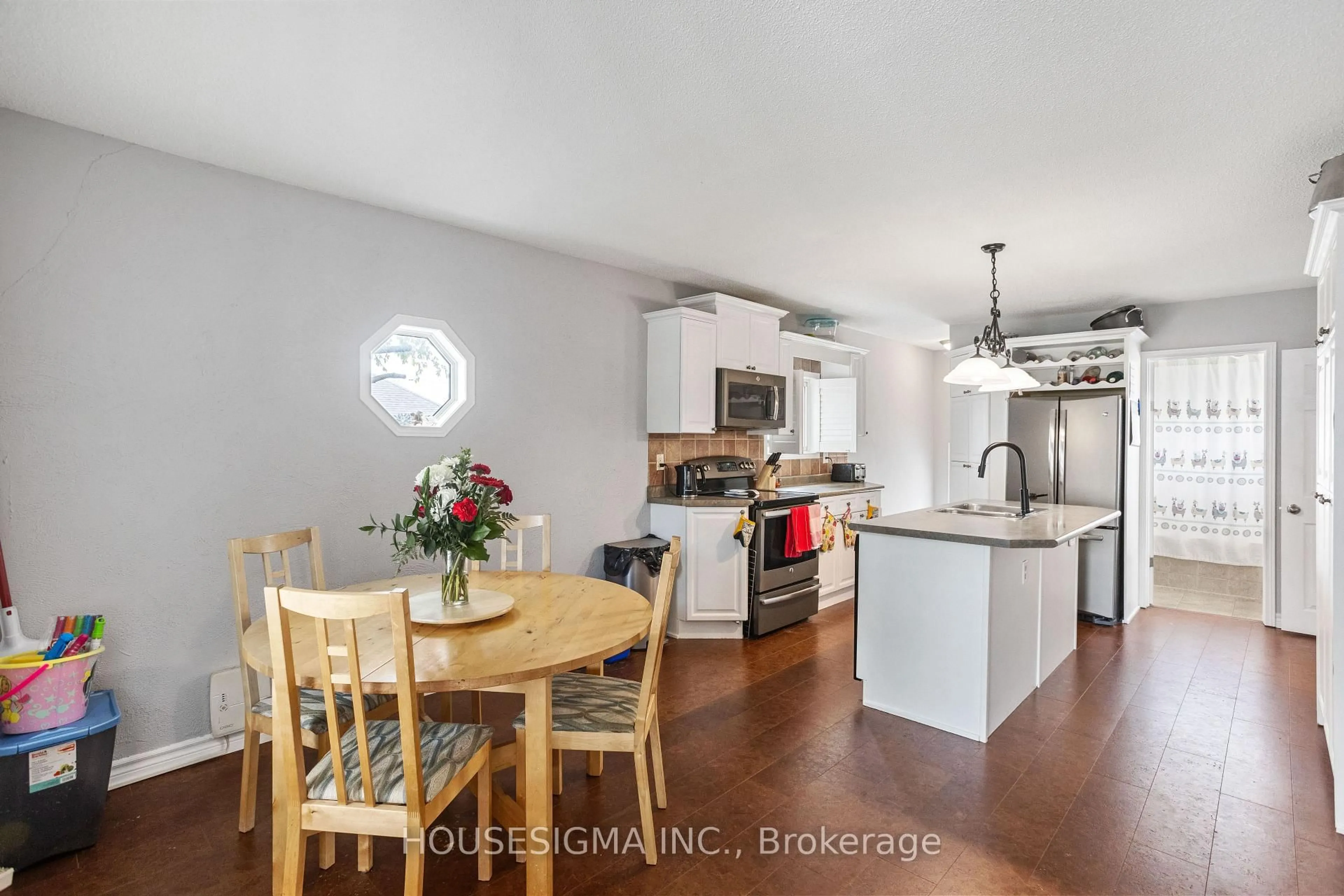 Open concept kitchen, unknown for 25 Tennyson St, London East Ontario N5Z 2K6