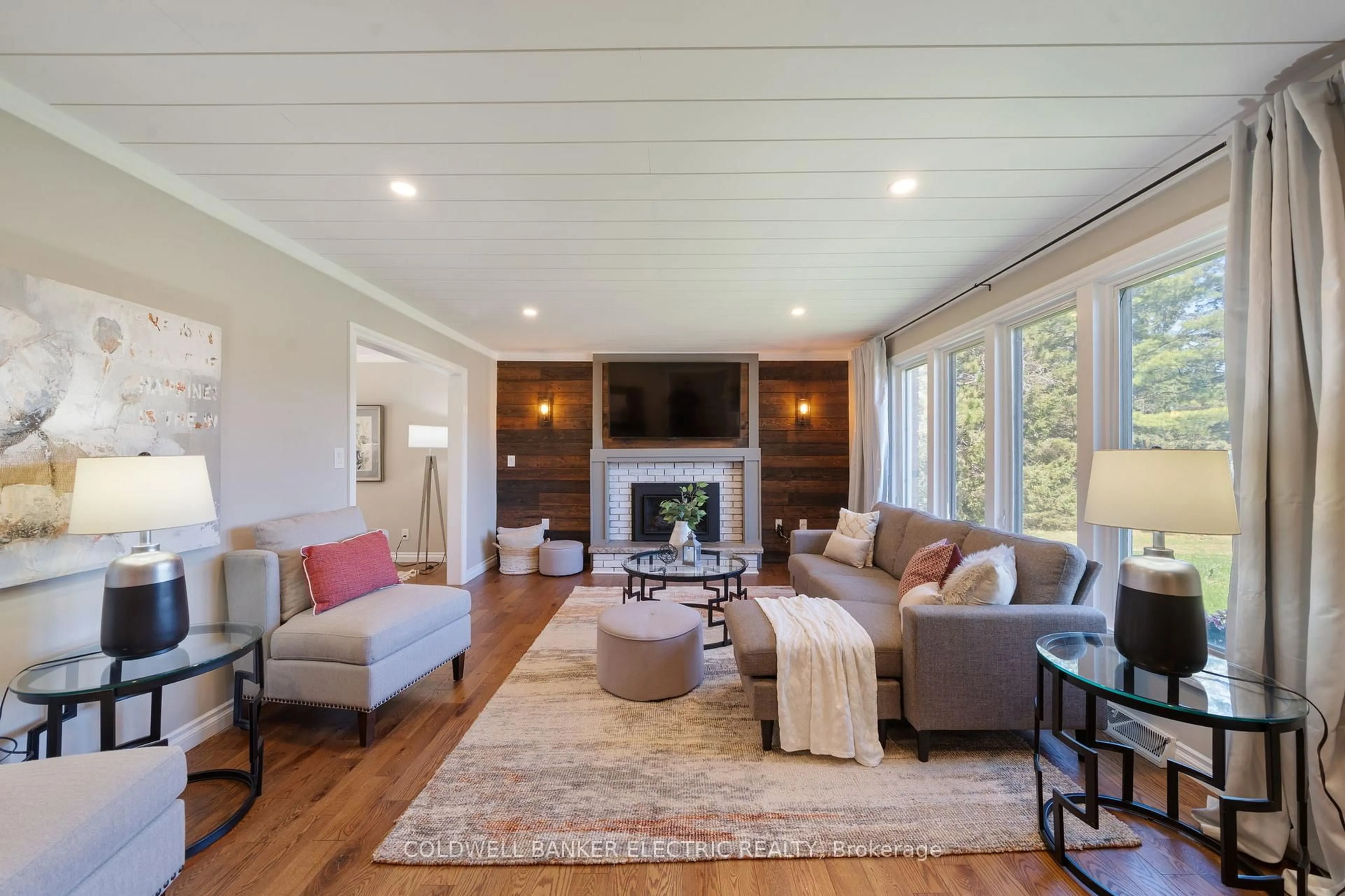 Living room with furniture, wood/laminate floor for 8290 Highway 28 N/A, North Kawartha Ontario K0L 1A0