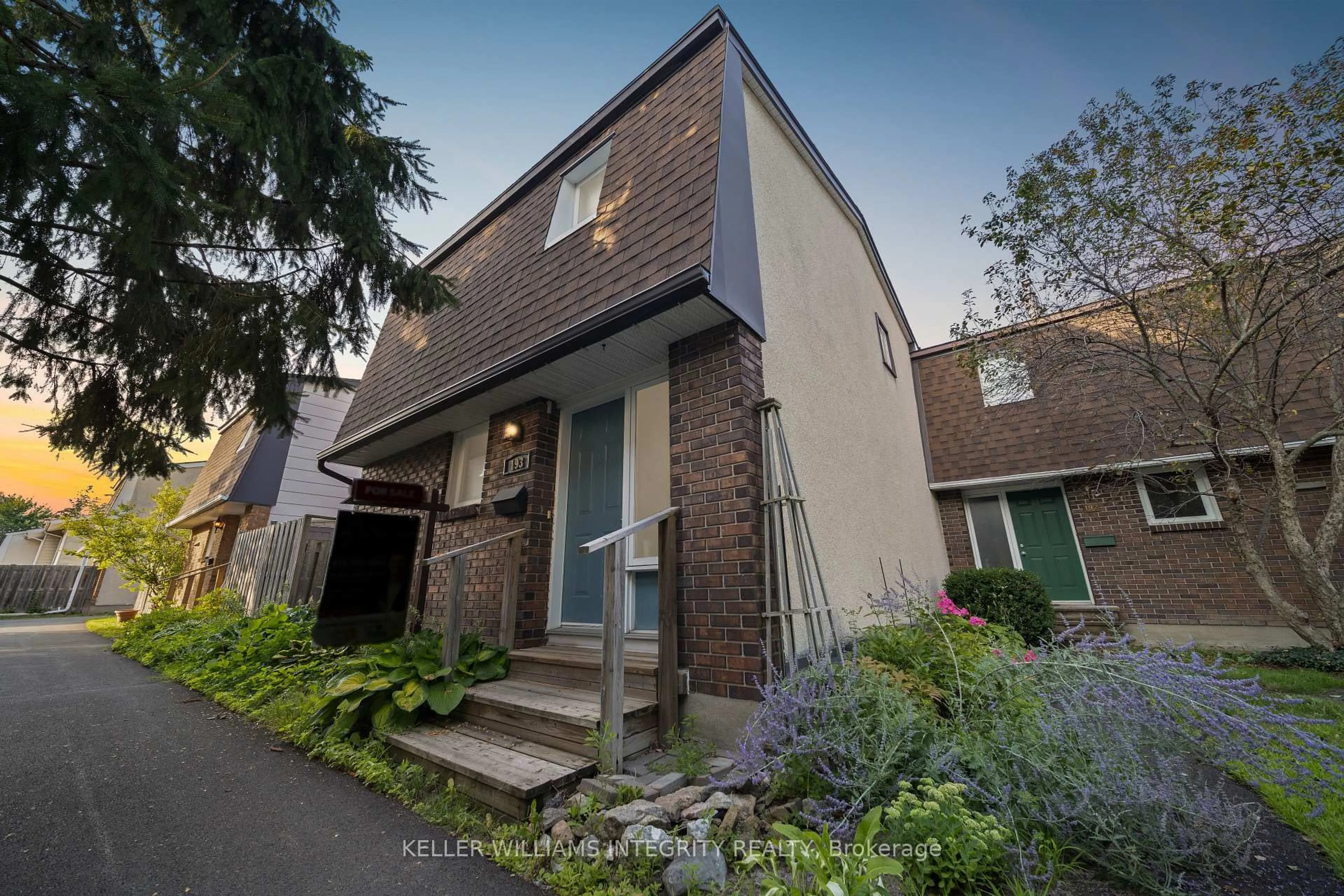 Home with brick exterior material, street for 3310 SOUTHGATE Rd #193, Ottawa Ontario K1V 8X4