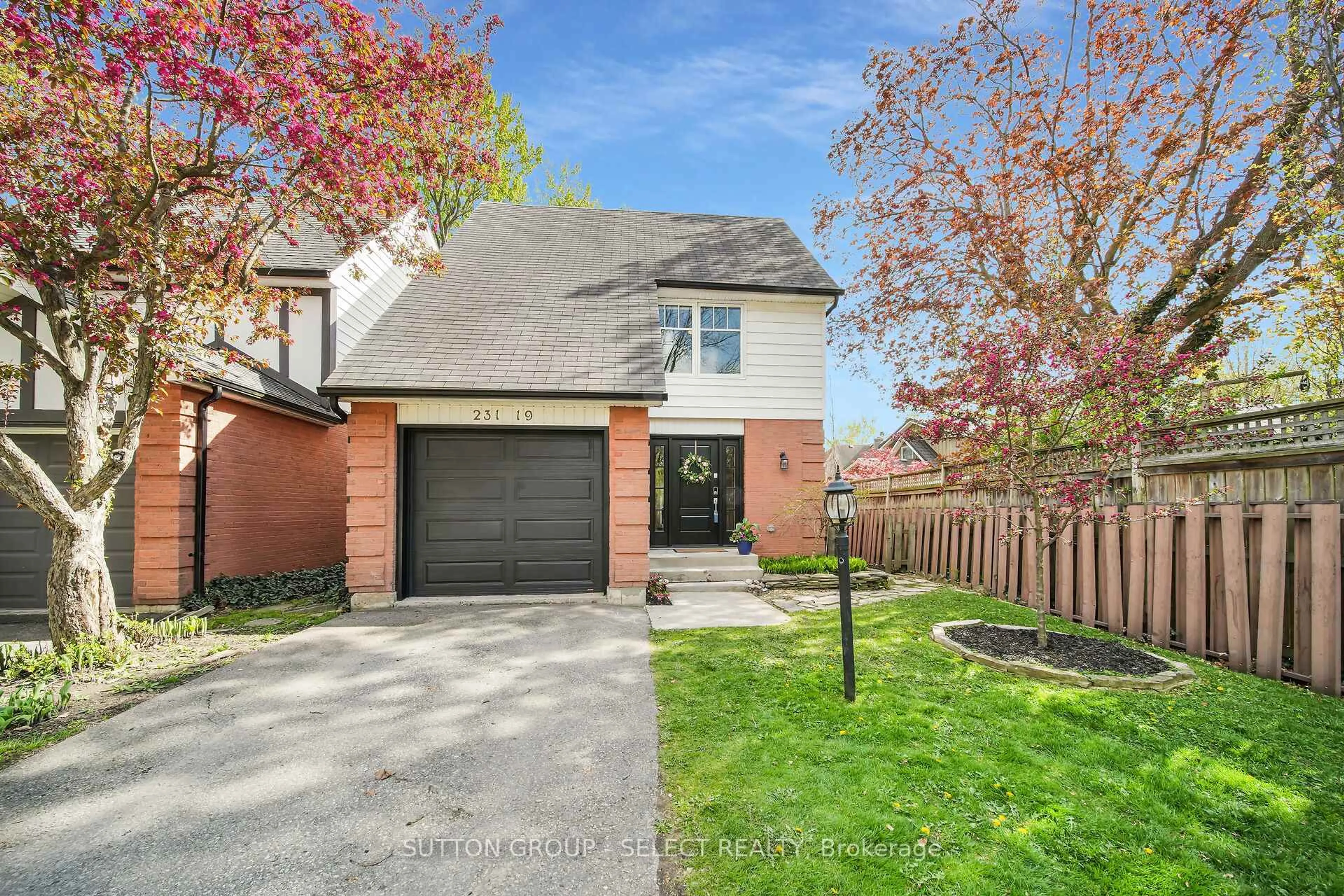 Home with brick exterior material, street for 231 Windsor Ave #19, London South Ontario N6C 2A5