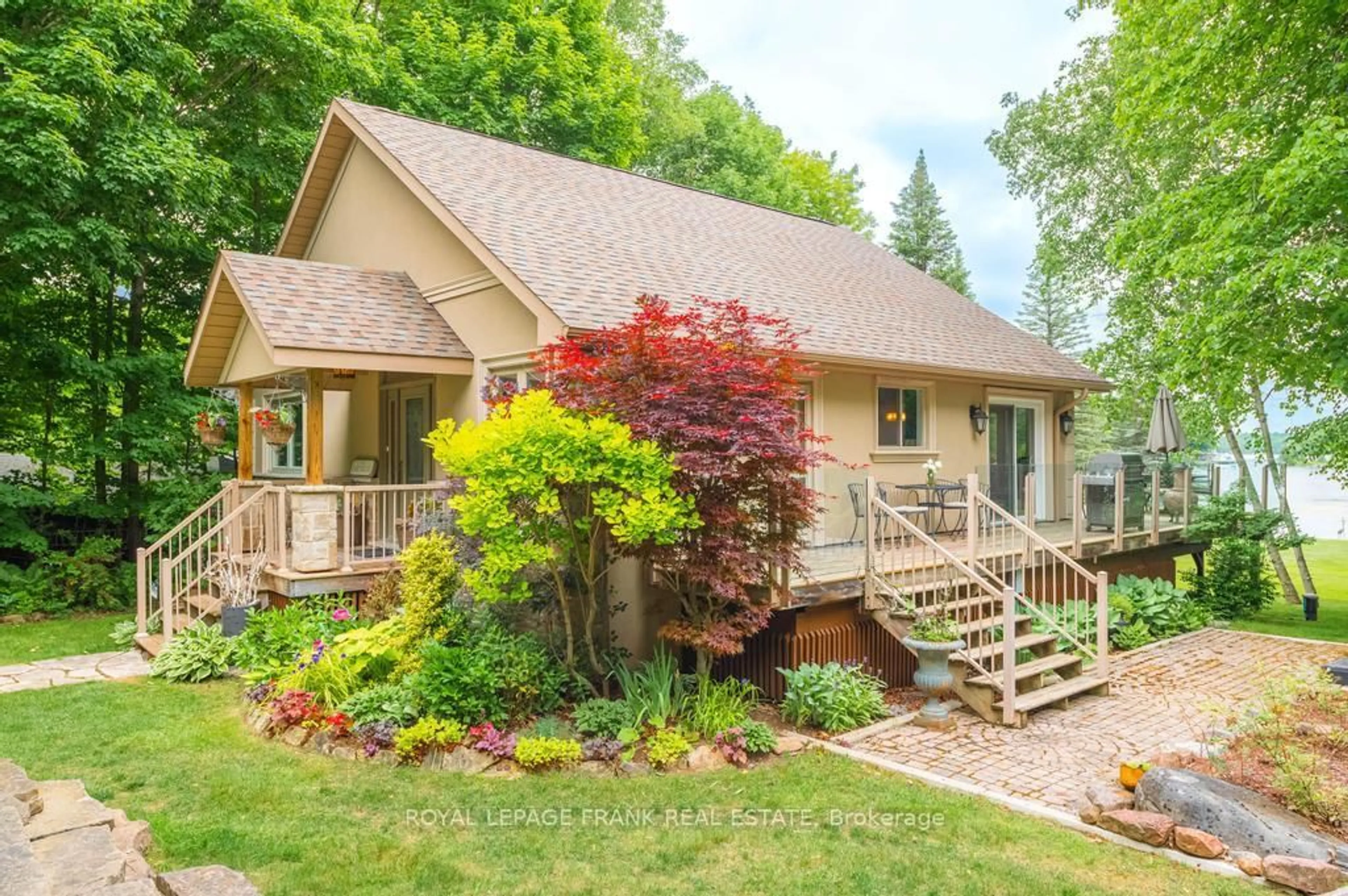 Home with vinyl exterior material, unknown for 60 Mystic Point Rd, Trent Lakes Ontario K0L 1J0