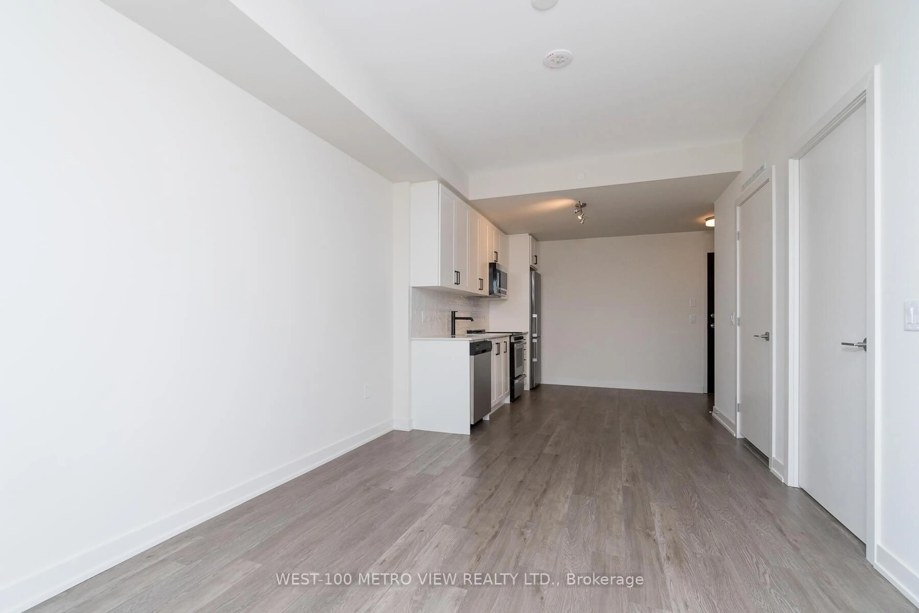 Unknown for 212 King William St #822, Hamilton Ontario L8R 3P2