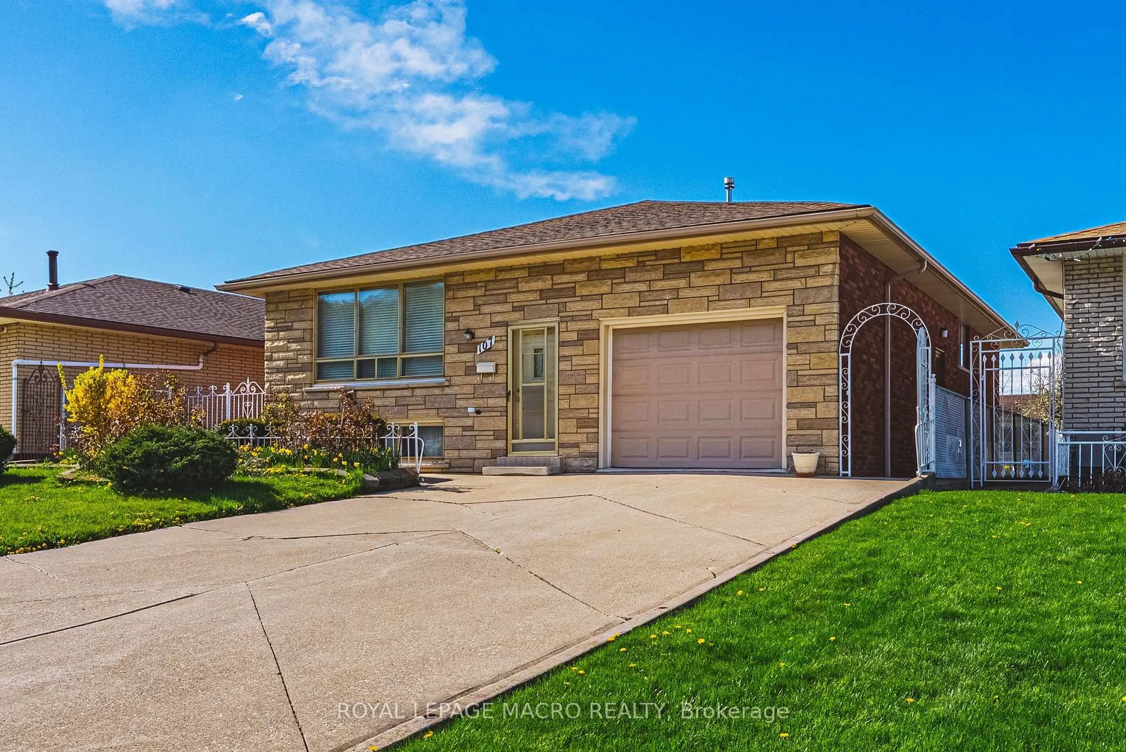 Home with brick exterior material, street for 107 Marcella Cres, Hamilton Ontario L8K 6E9