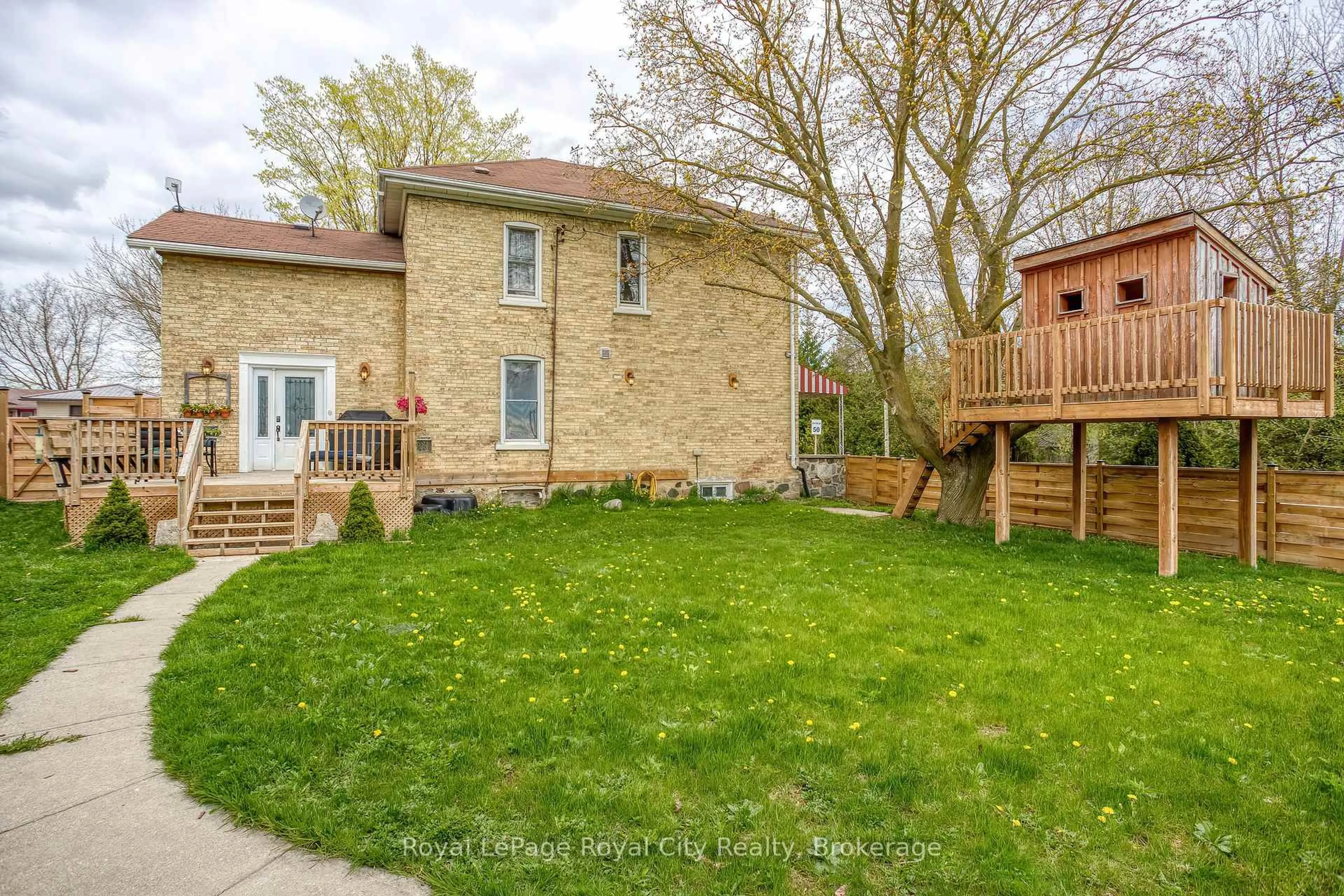 Home with brick exterior material, street for 15 Catherine St, Mapleton Ontario N0G 2K0