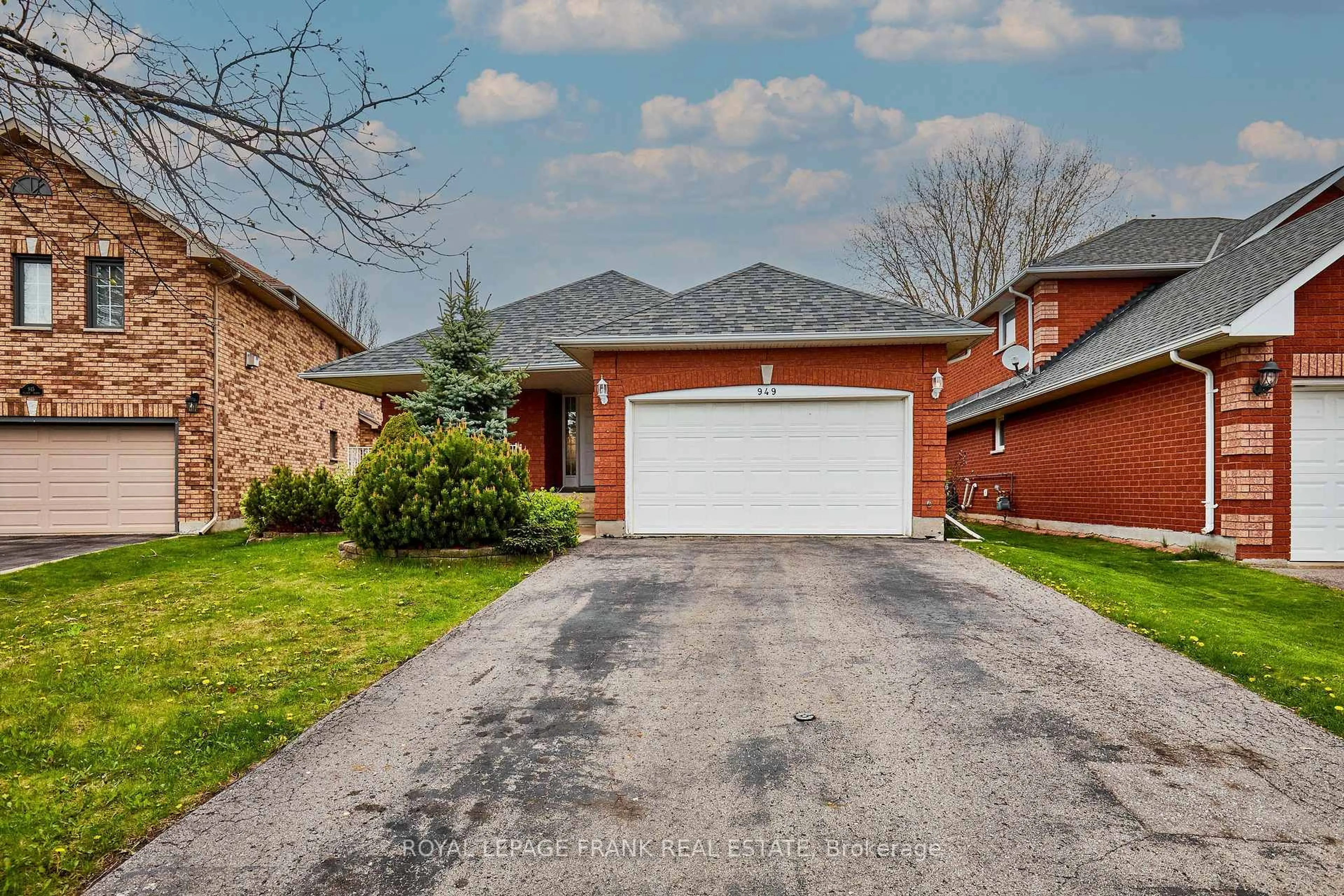 Home with brick exterior material, street for 949 Tillison Ave, Cobourg Ontario K9A 5N2