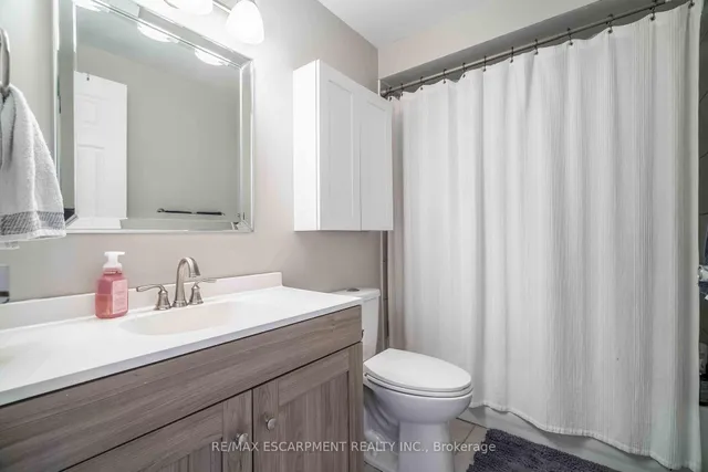 Additional property image - 1396 Upper Ottawa St Unit 33
