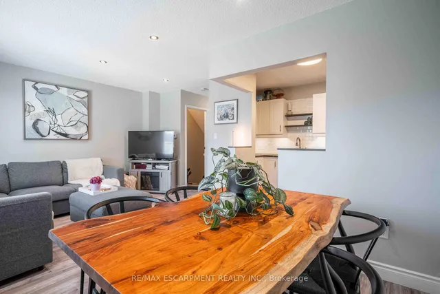 Additional property image - 1396 Upper Ottawa St Unit 33