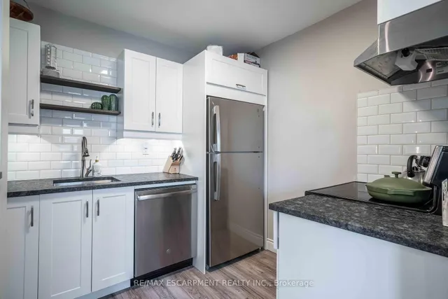 Additional property image - 1396 Upper Ottawa St Unit 33