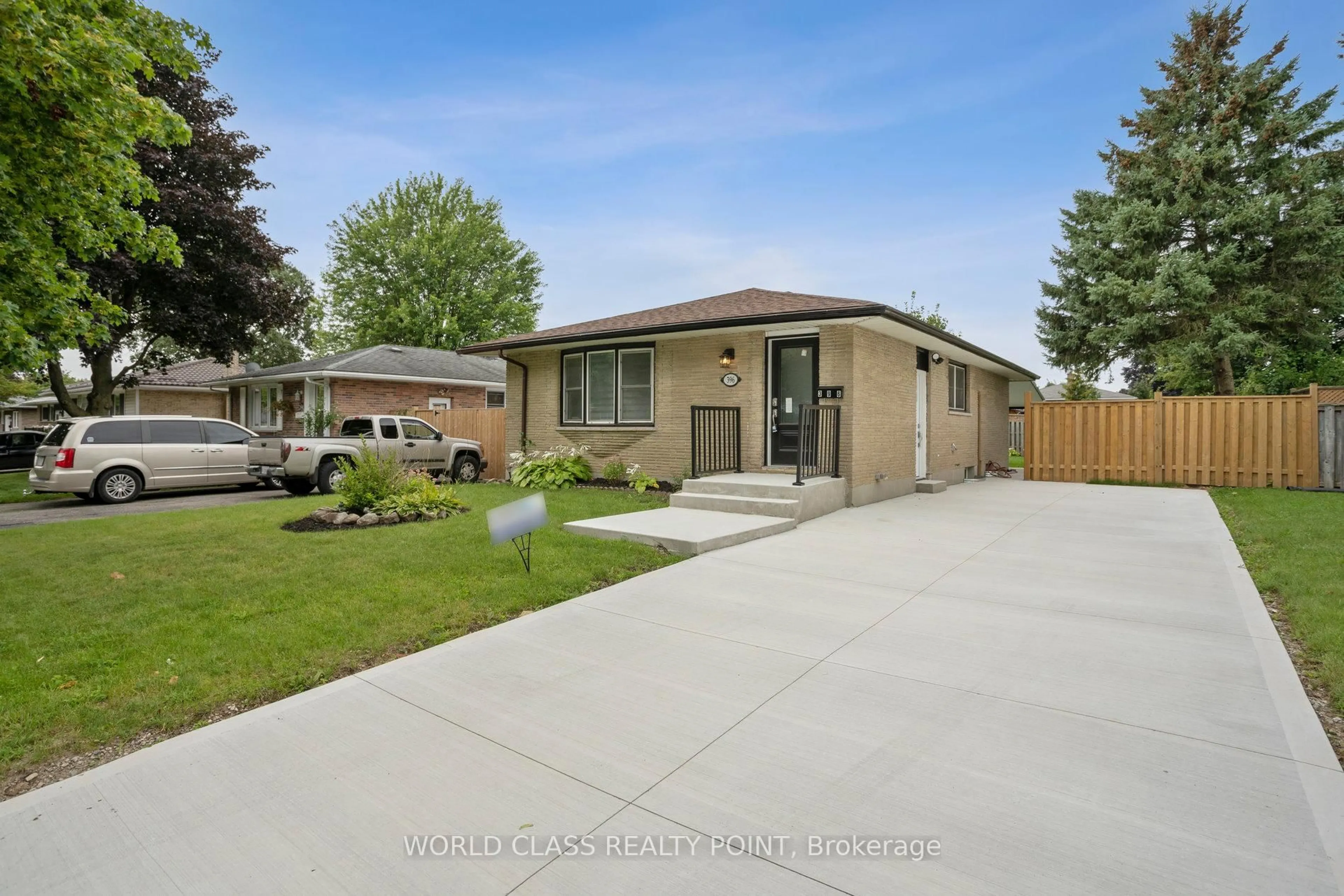 Unknown for 396 Hudson Dr, London East Ontario N5V 1E6