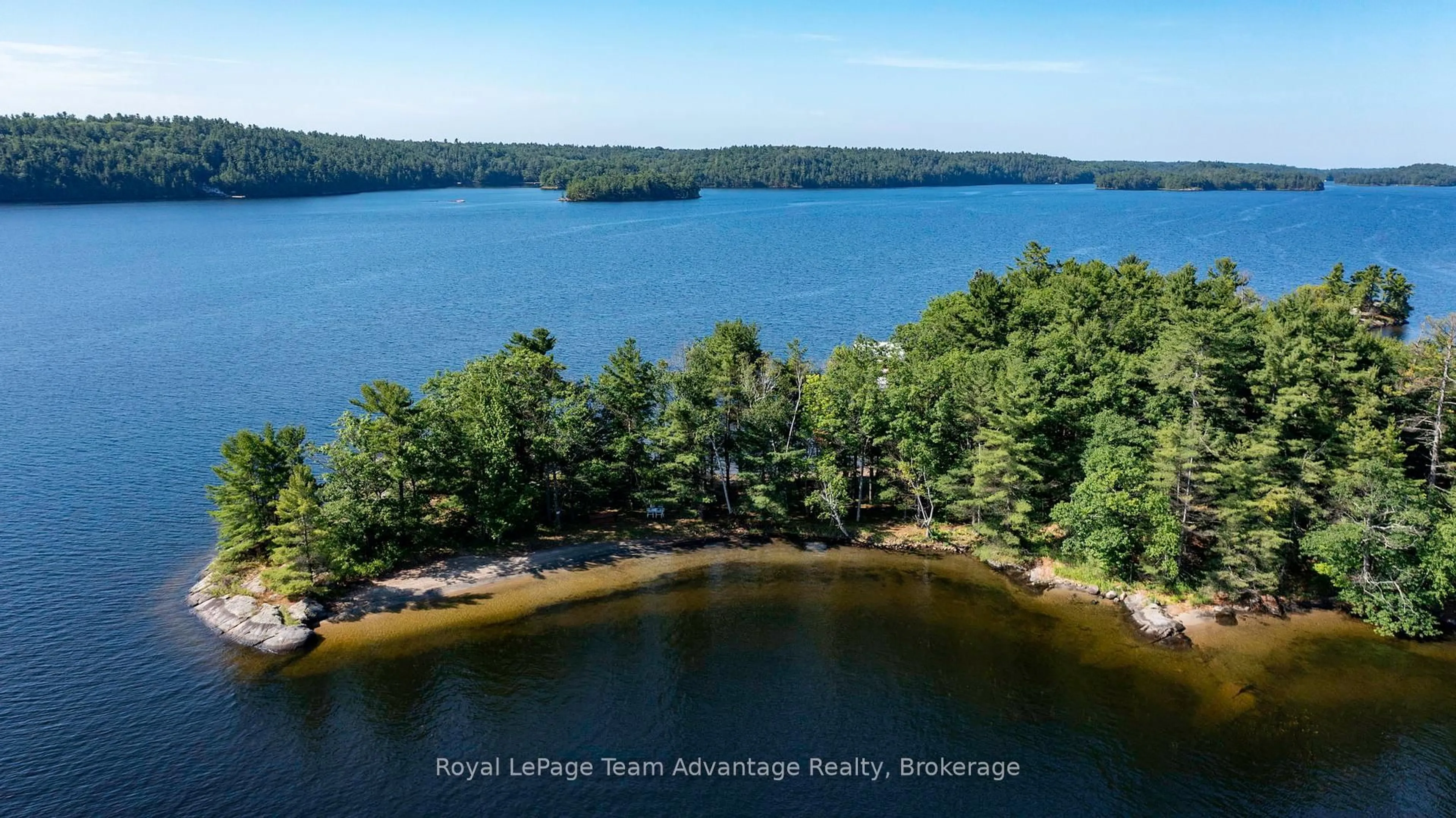 A pic from outside/outdoor area/front of a property/back of a property/a pic from drone, water/lake/river/ocean view for 1 B721 (Galt Island) Island, The Archipelago Ontario P2A 2X4