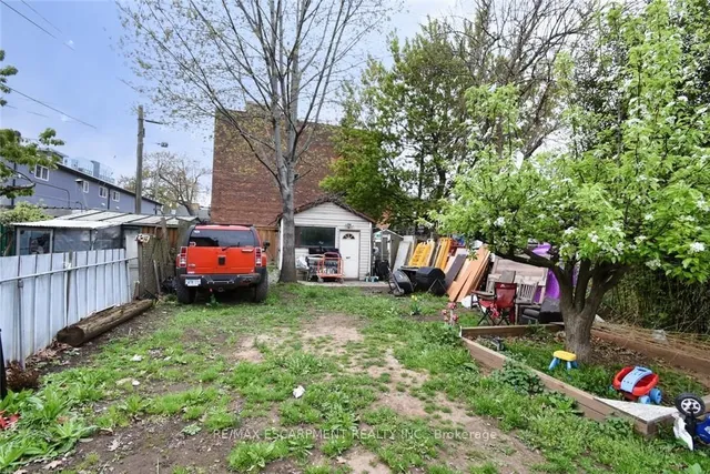 Additional property image - 111 Mary St