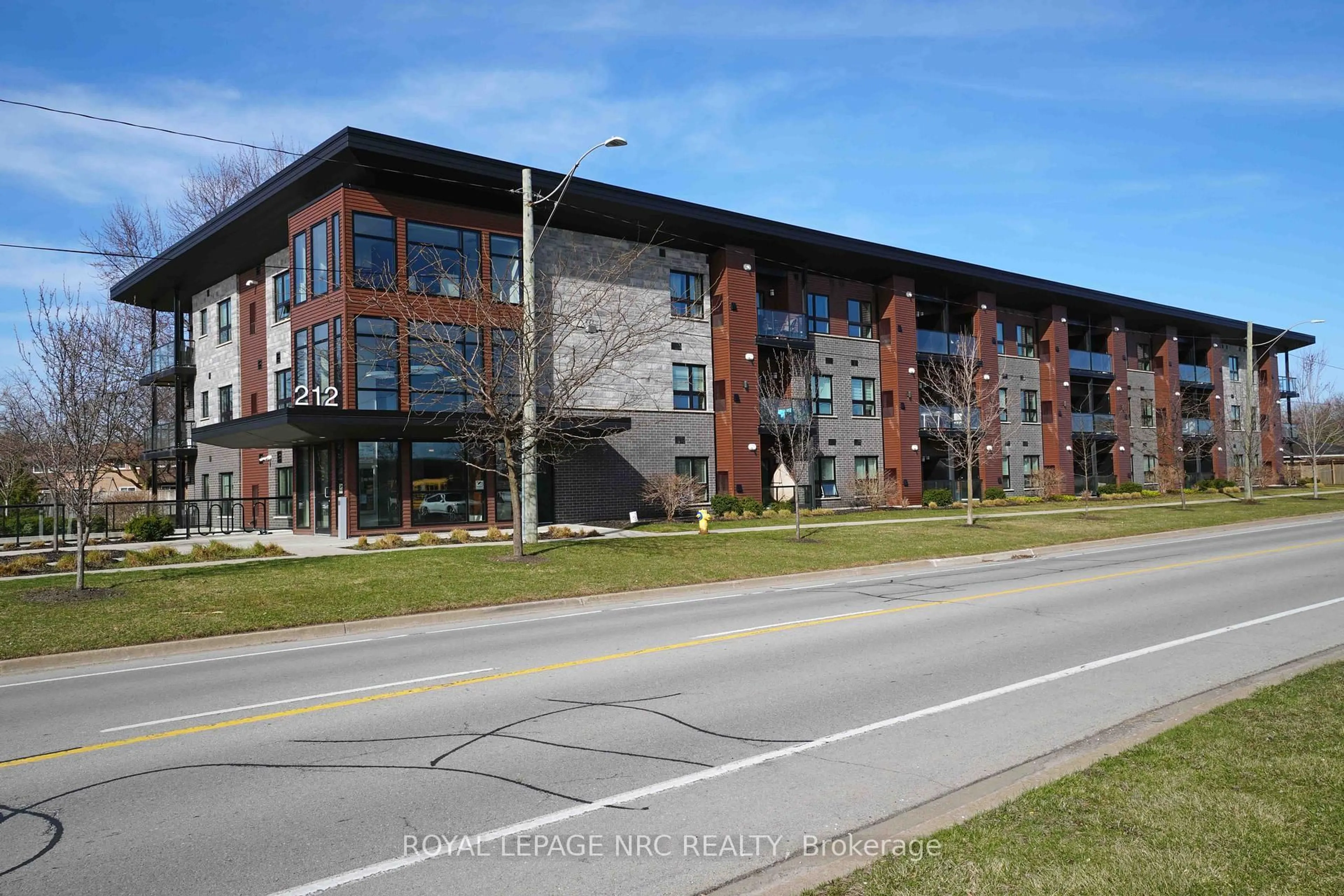 Unknown for 212 Lakeport Rd #114, St. Catharines Ontario L2N 0B4