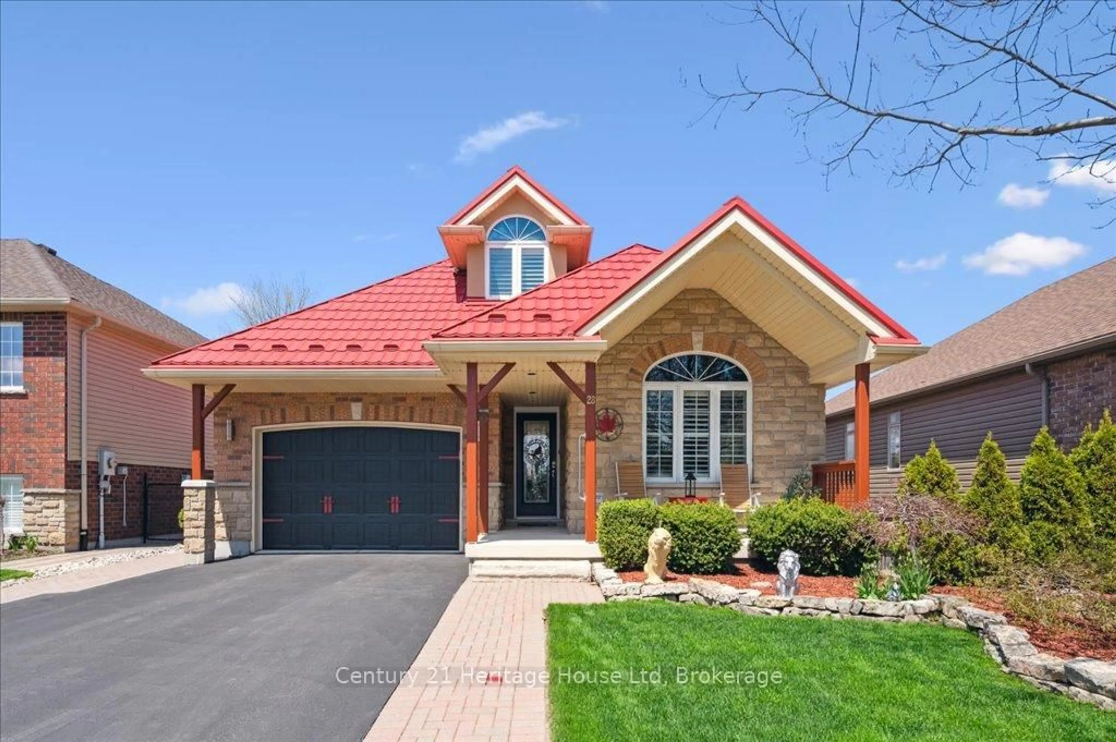 Home with brick exterior material, street for 28 Harcourt Pl, Centre Wellington Ontario N1M 0A6