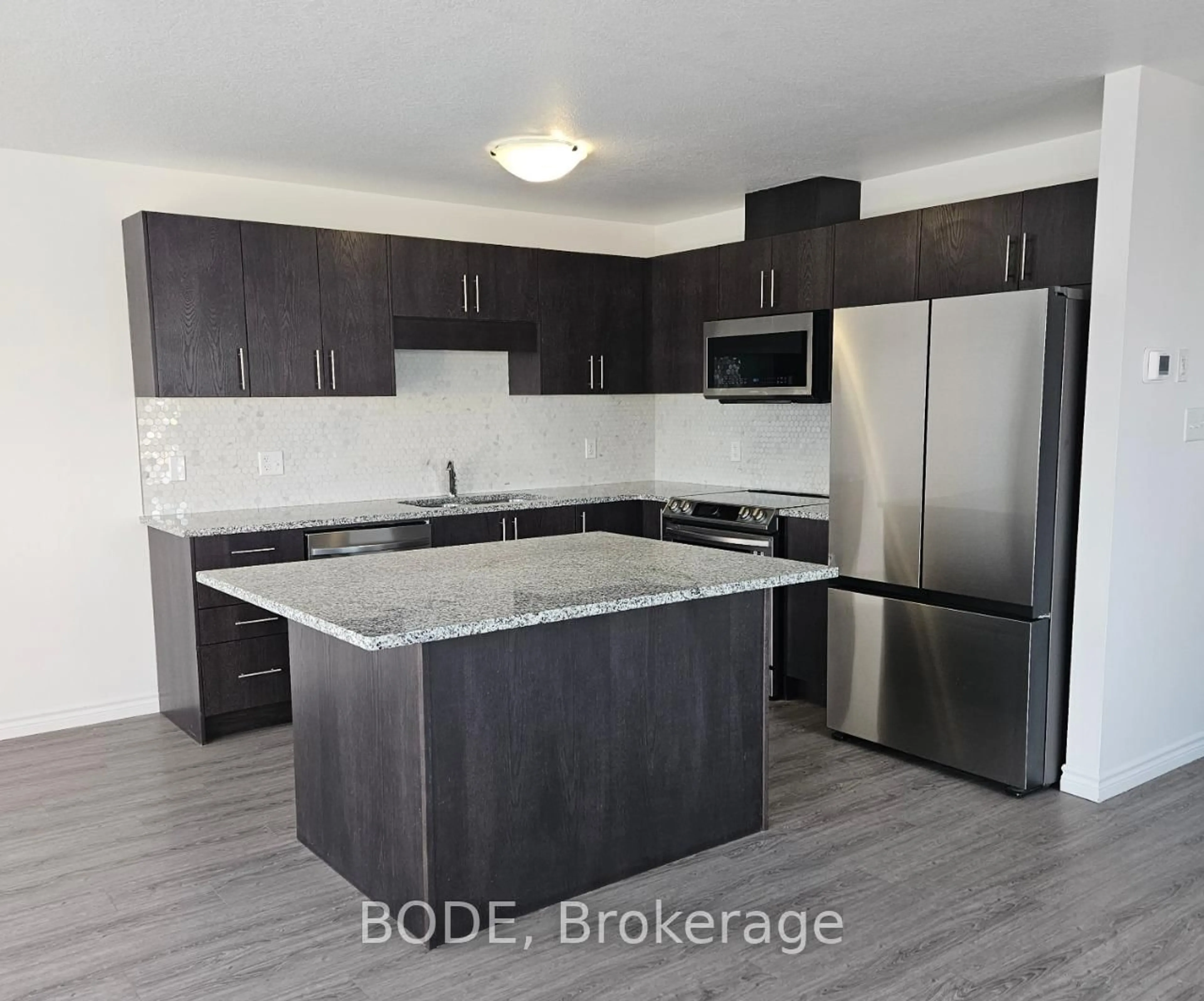 Open concept kitchen, unknown for 2 Goldie Mill Rd, North Dumfries Ontario N0B 1E0