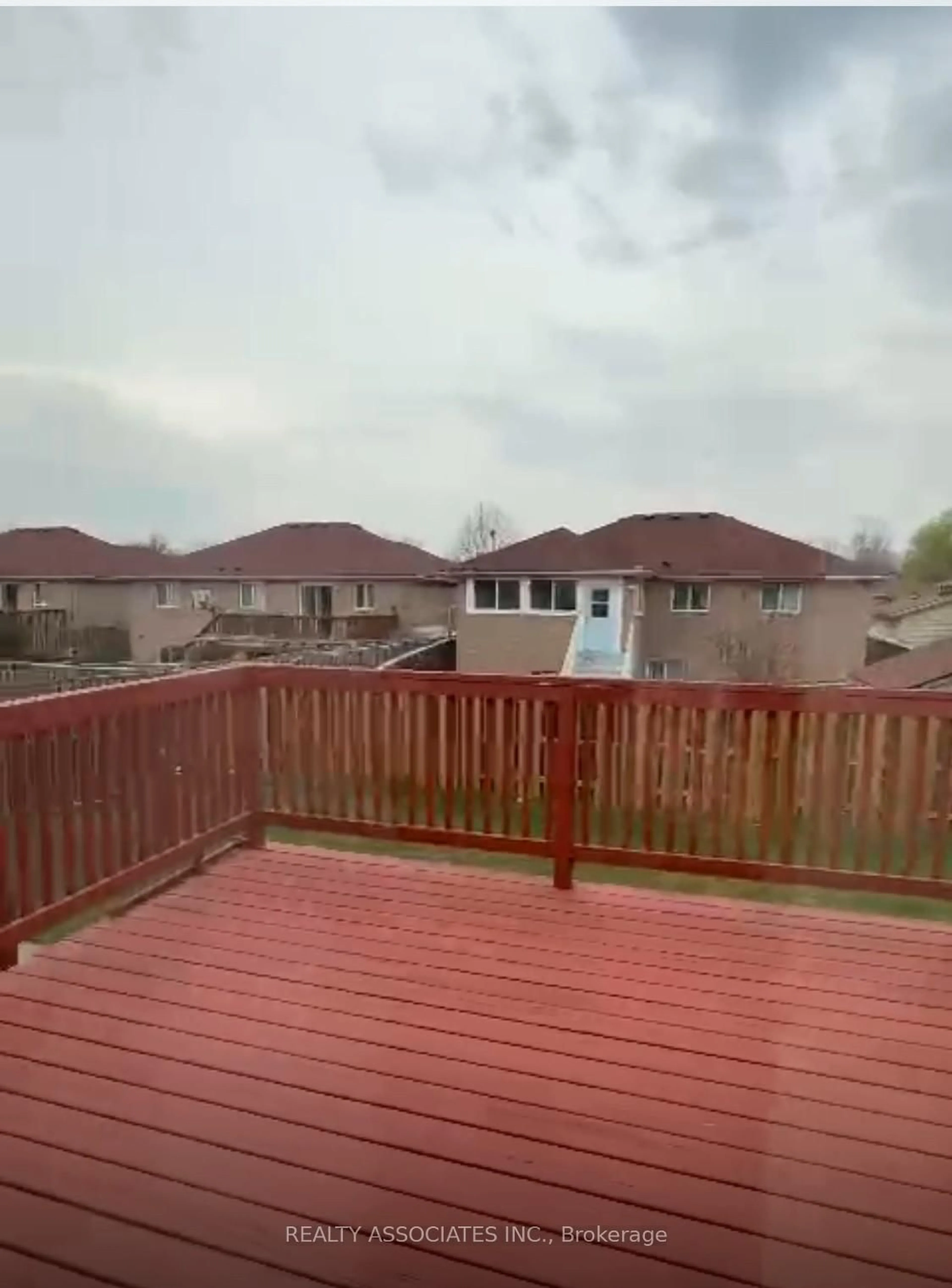 Unknown for 2229 Curry Ave, Windsor Ontario N9B 3W9