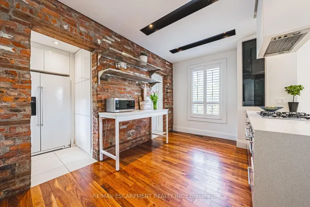 Additional property image - 78 Colbourne St