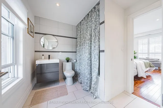 Additional property image - 78 Colbourne St