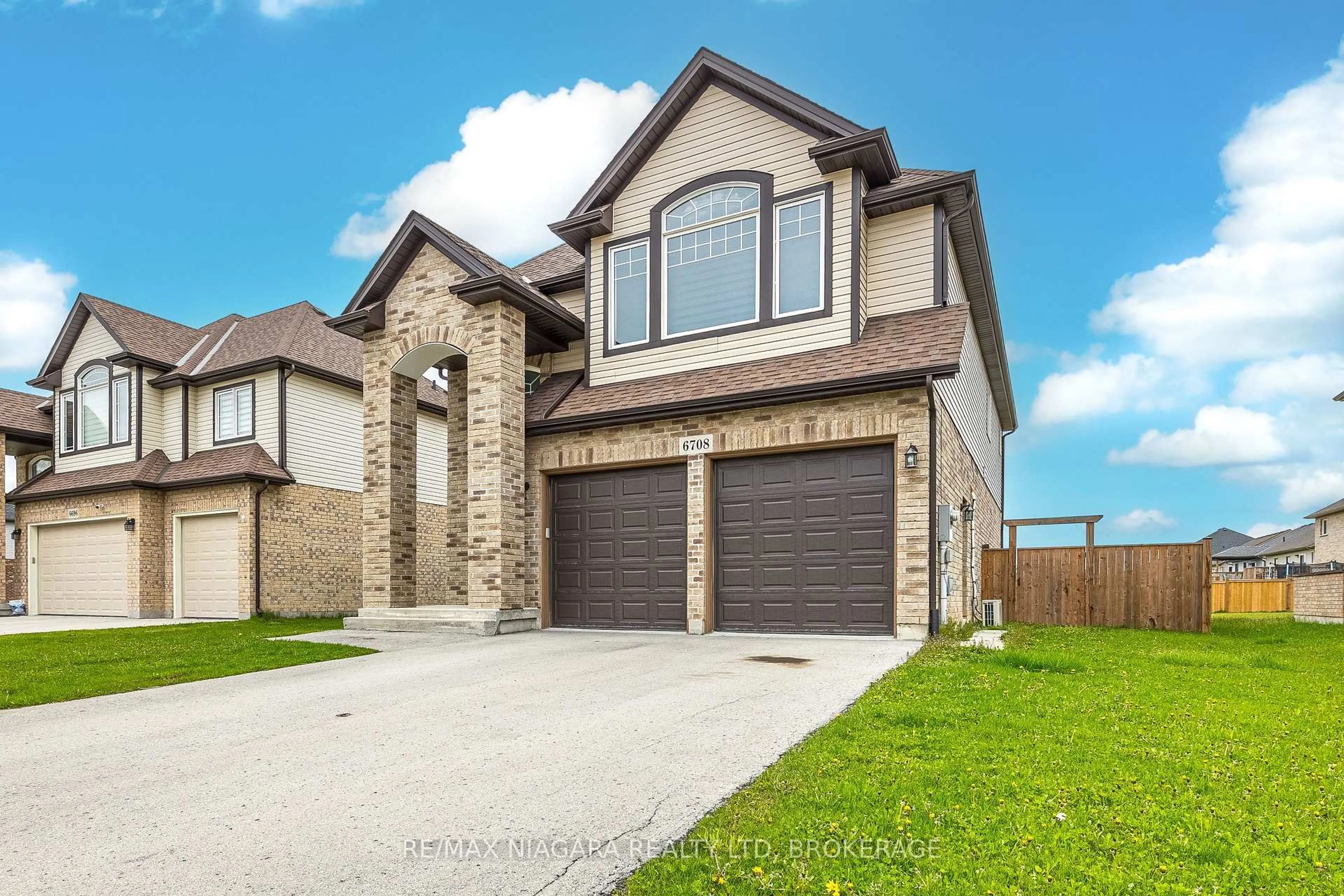 Home with brick exterior material, street for 6708 Sam Iorfida Dr, Niagara Falls Ontario L2G 0H6