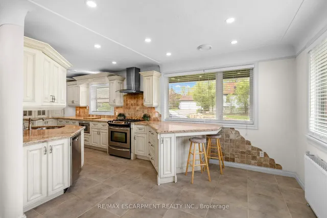Additional property image - 8 Northcliffe Ave