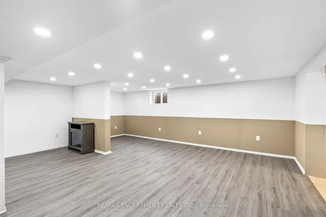 Additional property image - 8 Northcliffe Ave