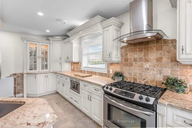 Additional property image - 8 Northcliffe Ave