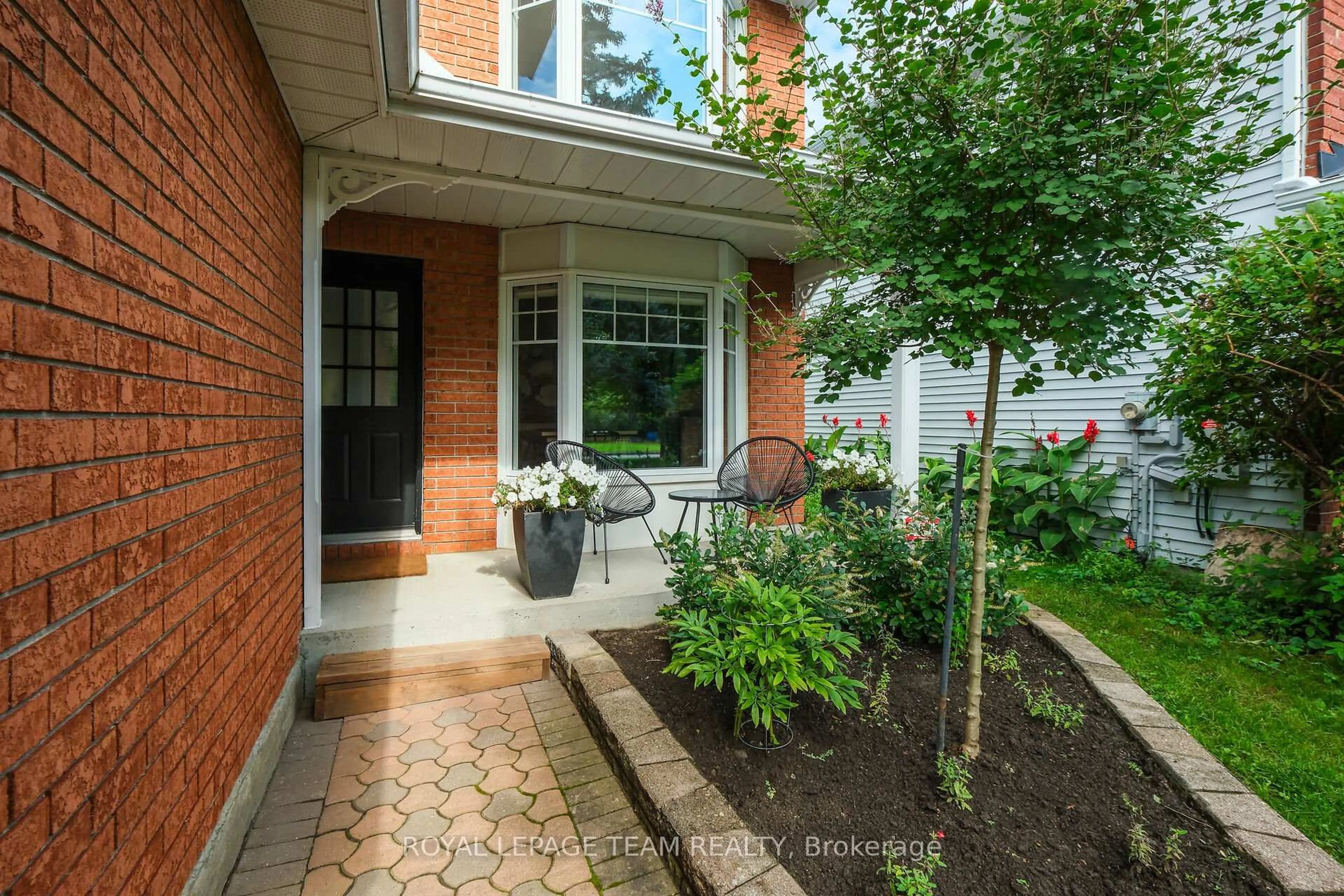 Unknown for 47 Dossetter Way, Ottawa Ontario K1G 4S9