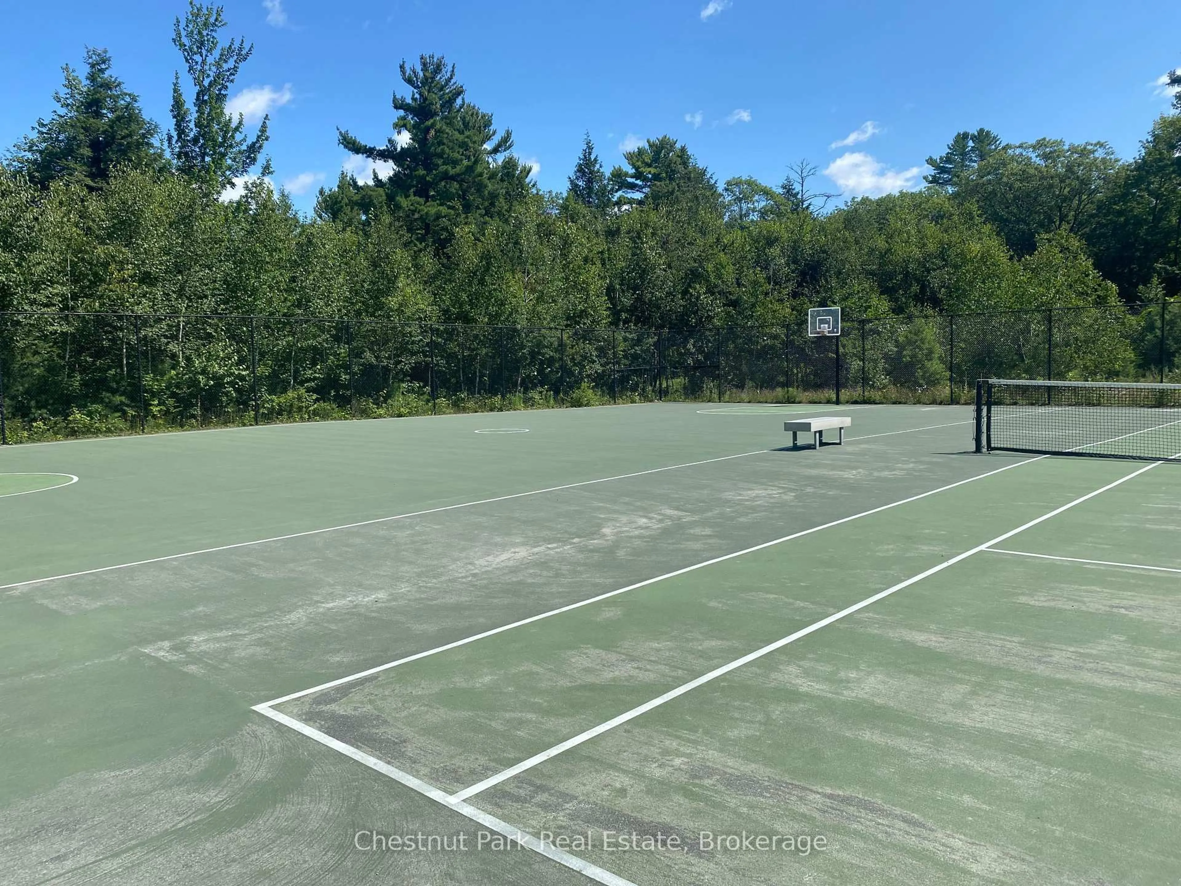 Unknown for 101 GLEN ABBEY Way, Seguin Ontario P2A 2W8