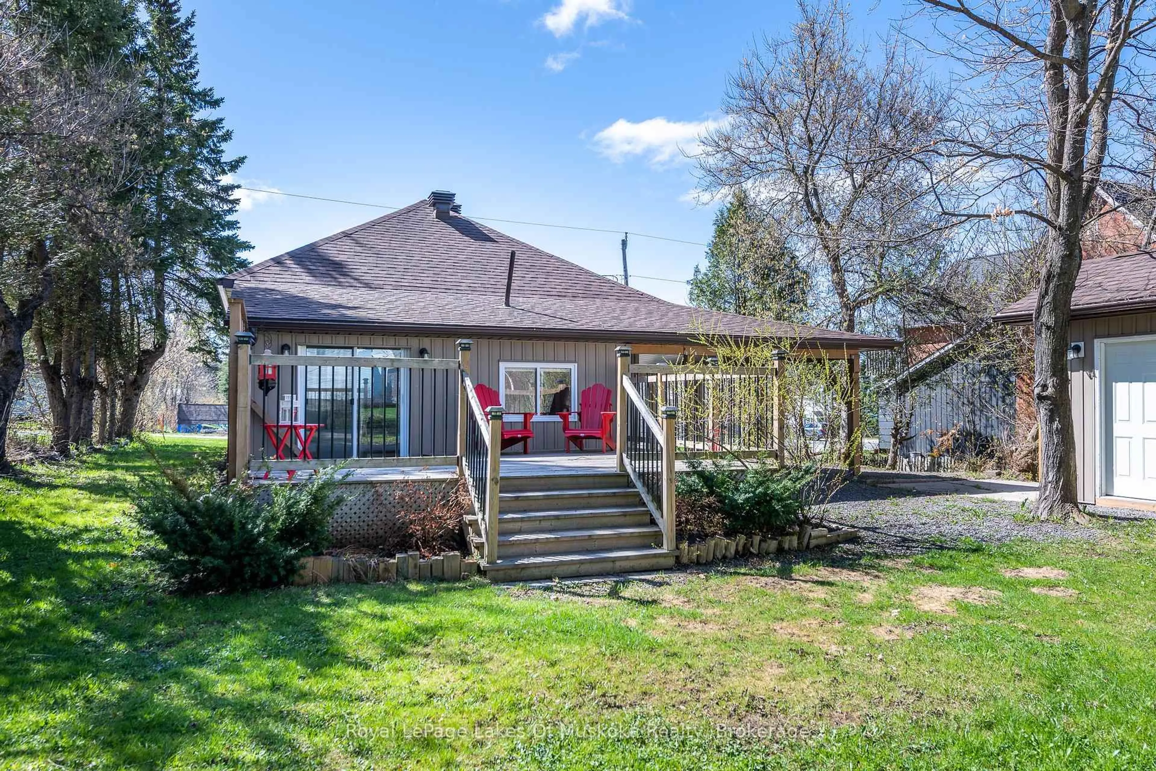 Patio, water/lake/river/ocean view for 131 Huston St, Burk's Falls Ontario P0A 1C0