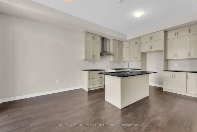 Additional property image - 67 Starfire Cres